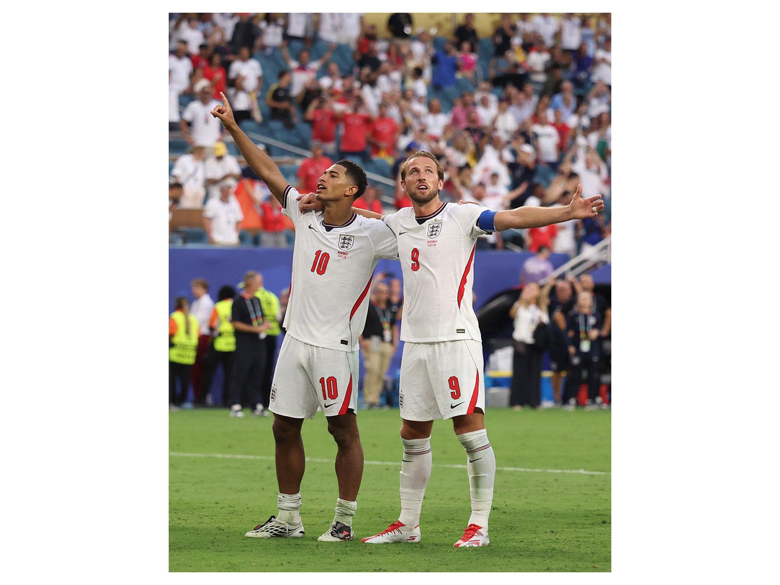 Jude Bellingham (L) and Harry Kane (R). (Photo: X/@FIFAWorldCup)