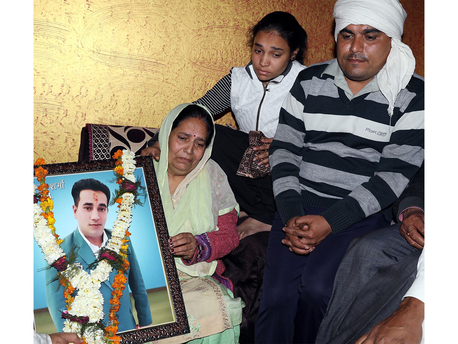 Ankit Sharma, an Intelligence Bureau officer's family (File Photo/ANI)