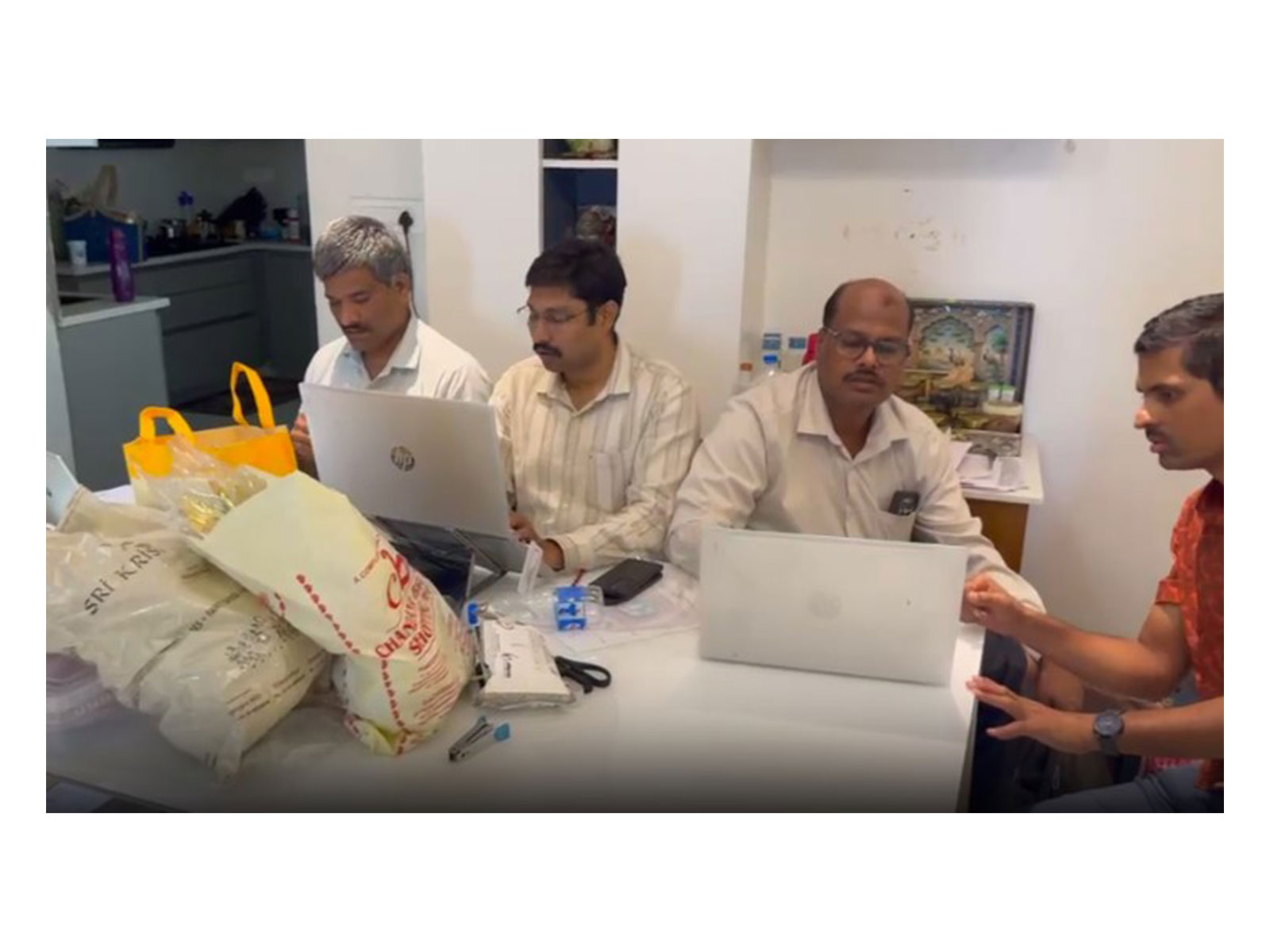 Telangana ACB at HMDA Chief Engineer's Residence in Hyderabad (Photo/ACB PRO)