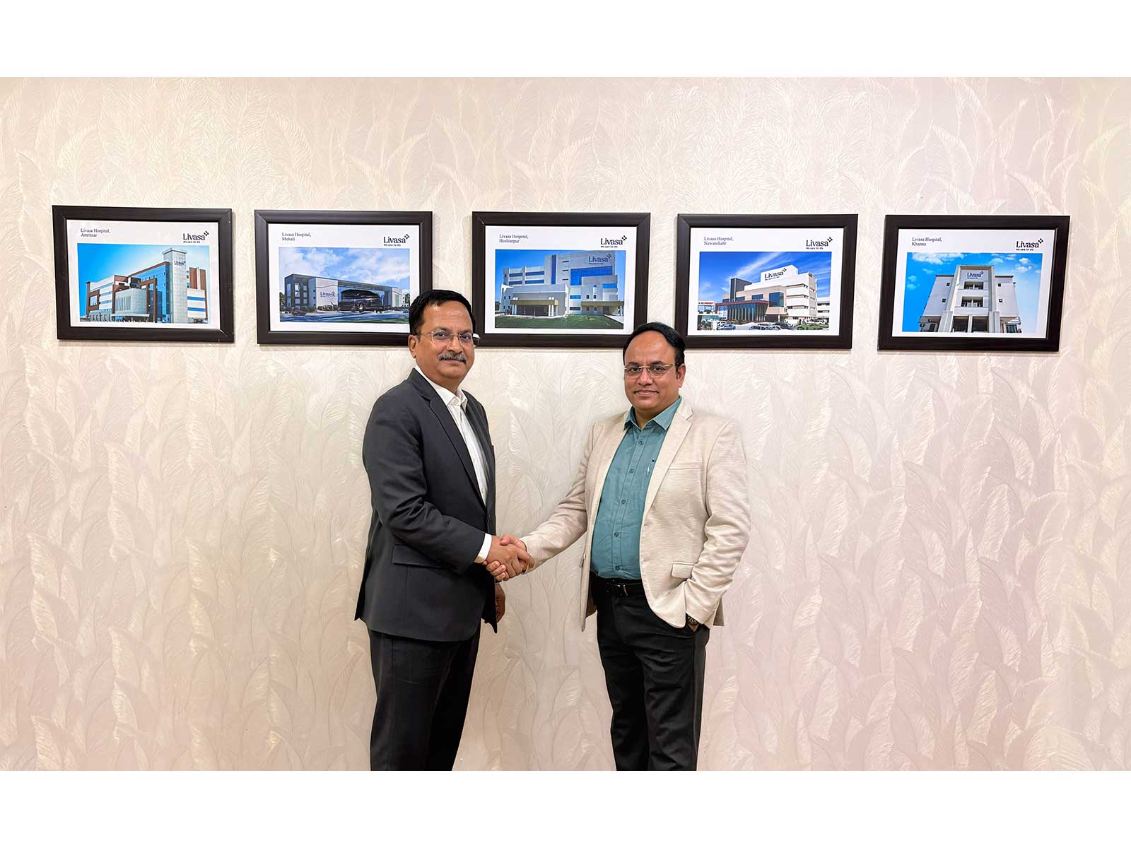 Mr. Anurag Yadav, CEO, Livasa Hospitals along with Mr. Bhoopendra Solanki, CIO, Livasa Hospitals