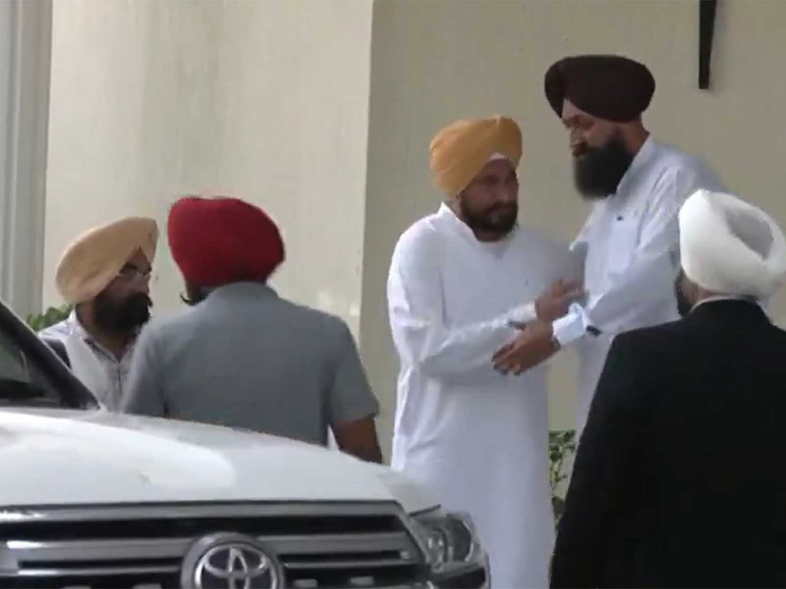 Congress MP Charanjit Singh Channi meets LoP Partap Singh Bajwa (Photo/ANI)
