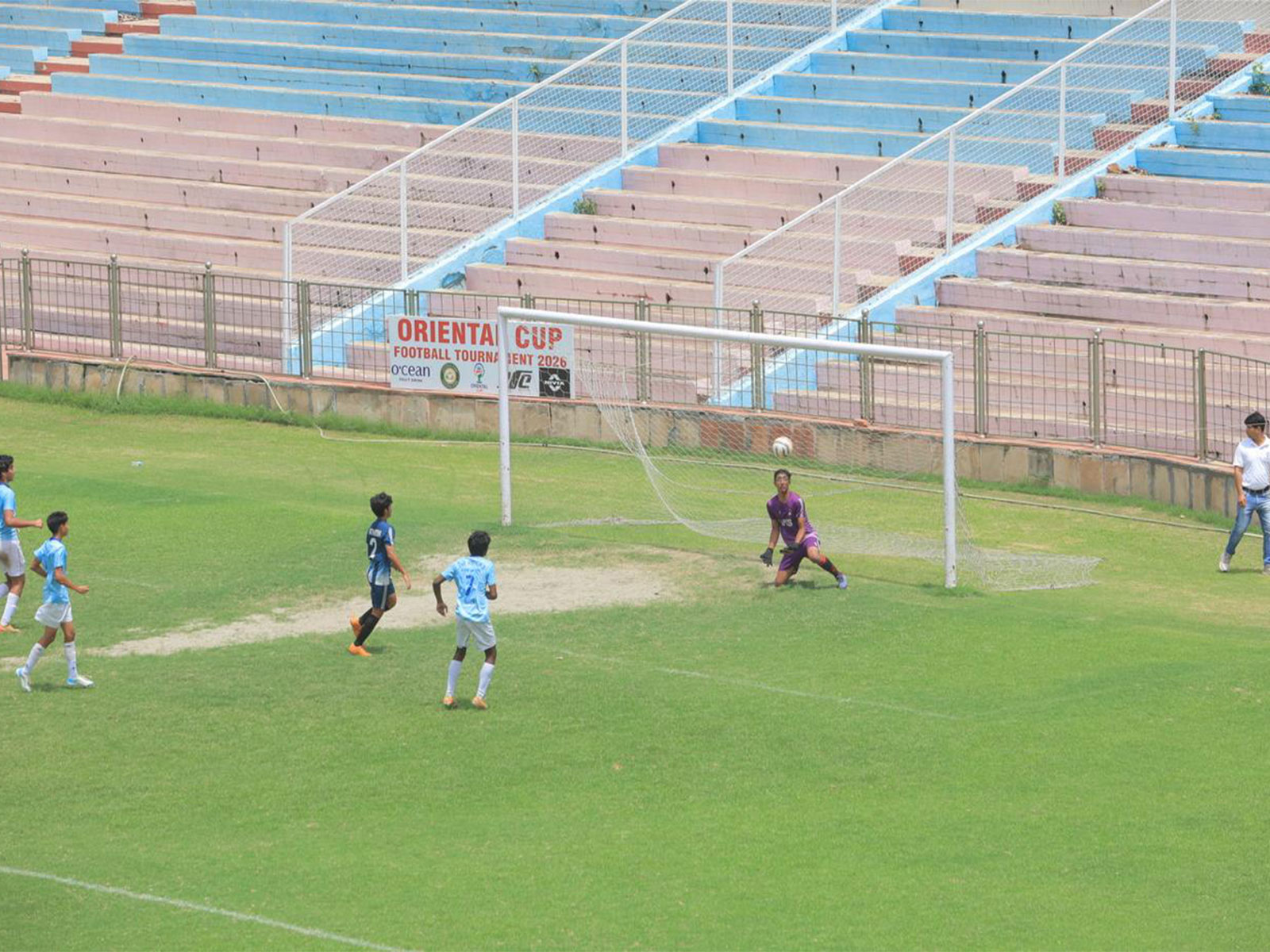 Action during Mother's International School vs Mount Carmel School match (Photo/Oriental Cup)  