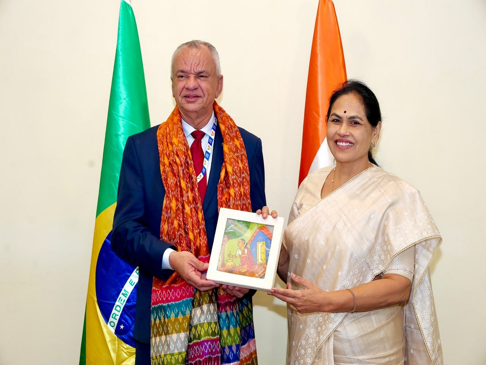 Union Minister for Labour and Employment Shobha Karandlaje with  Brazil's Vice Minister of Labour and Employment, Francisco Macena da Silva (Photo/ANI)