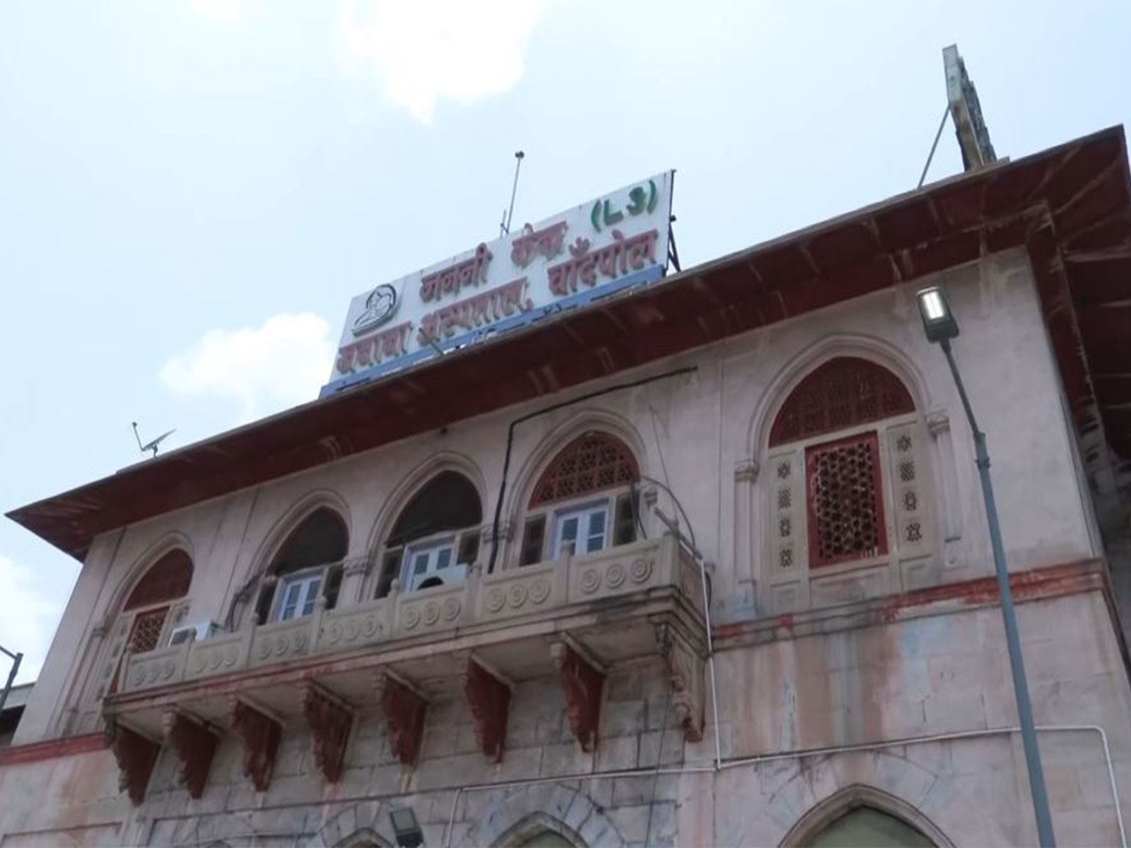 Jaipur's Janana Hospital in Chandpole Bazar (Photo/ANI)
