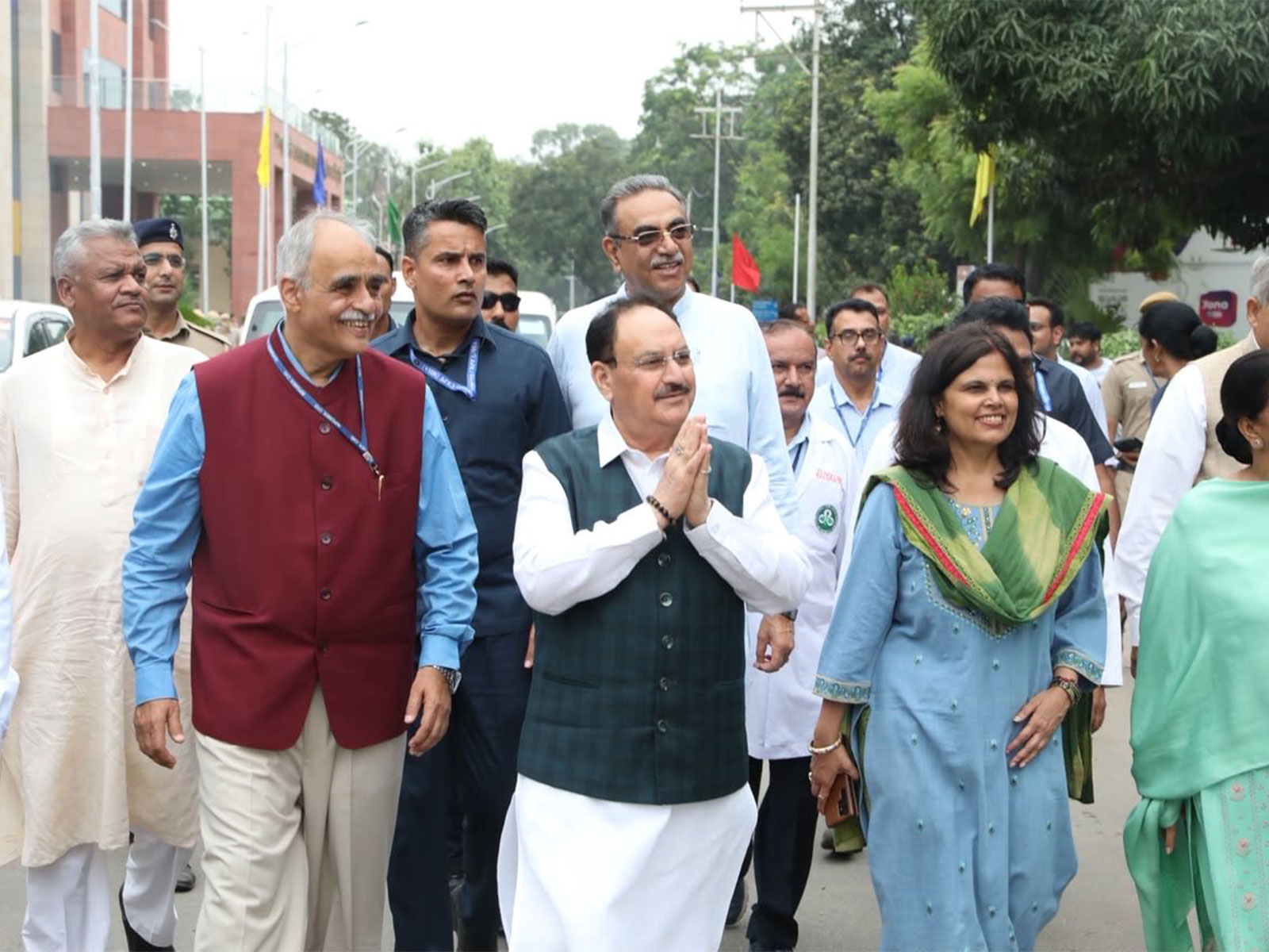 Union Minister JP Nadda inspects AMCC and ANC at PGIMER Chandigarh (Photo/@MoHFW_INDIA)