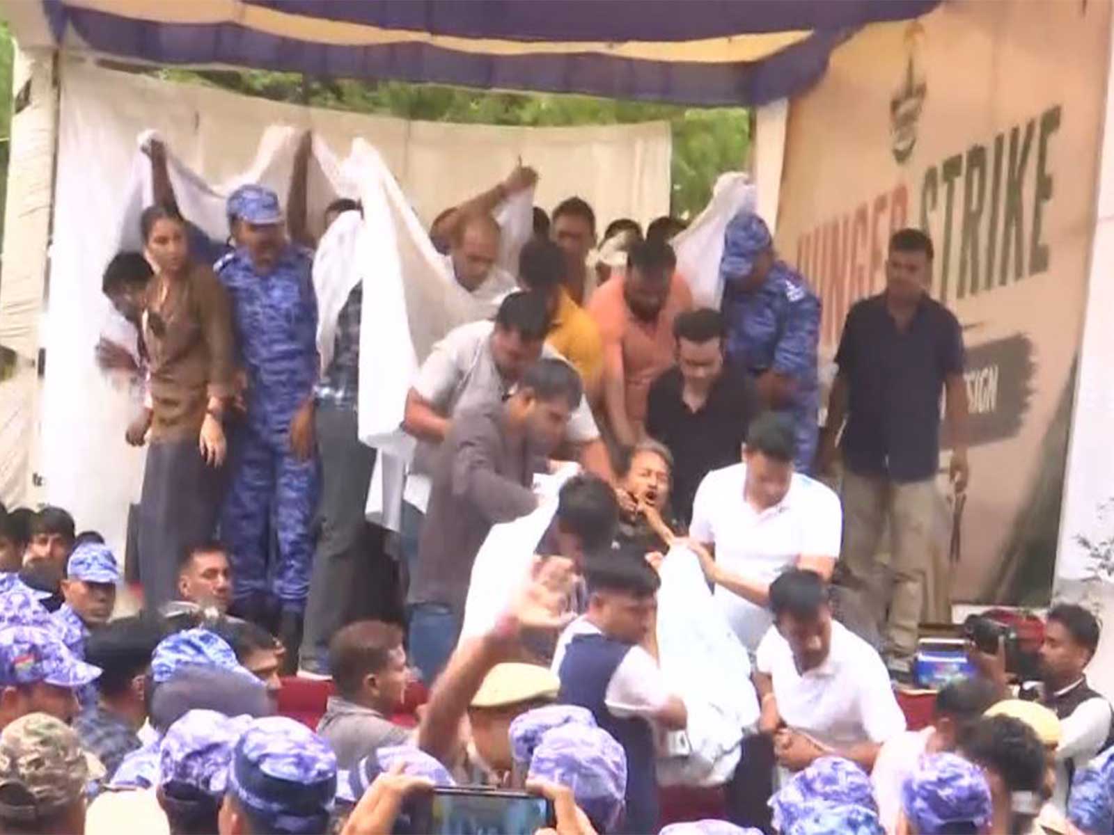 Climate activist Sonam Wangchuk being taken to a hospital by Delhi Police from the Jantar Mantar protest site (Photo/ANI)