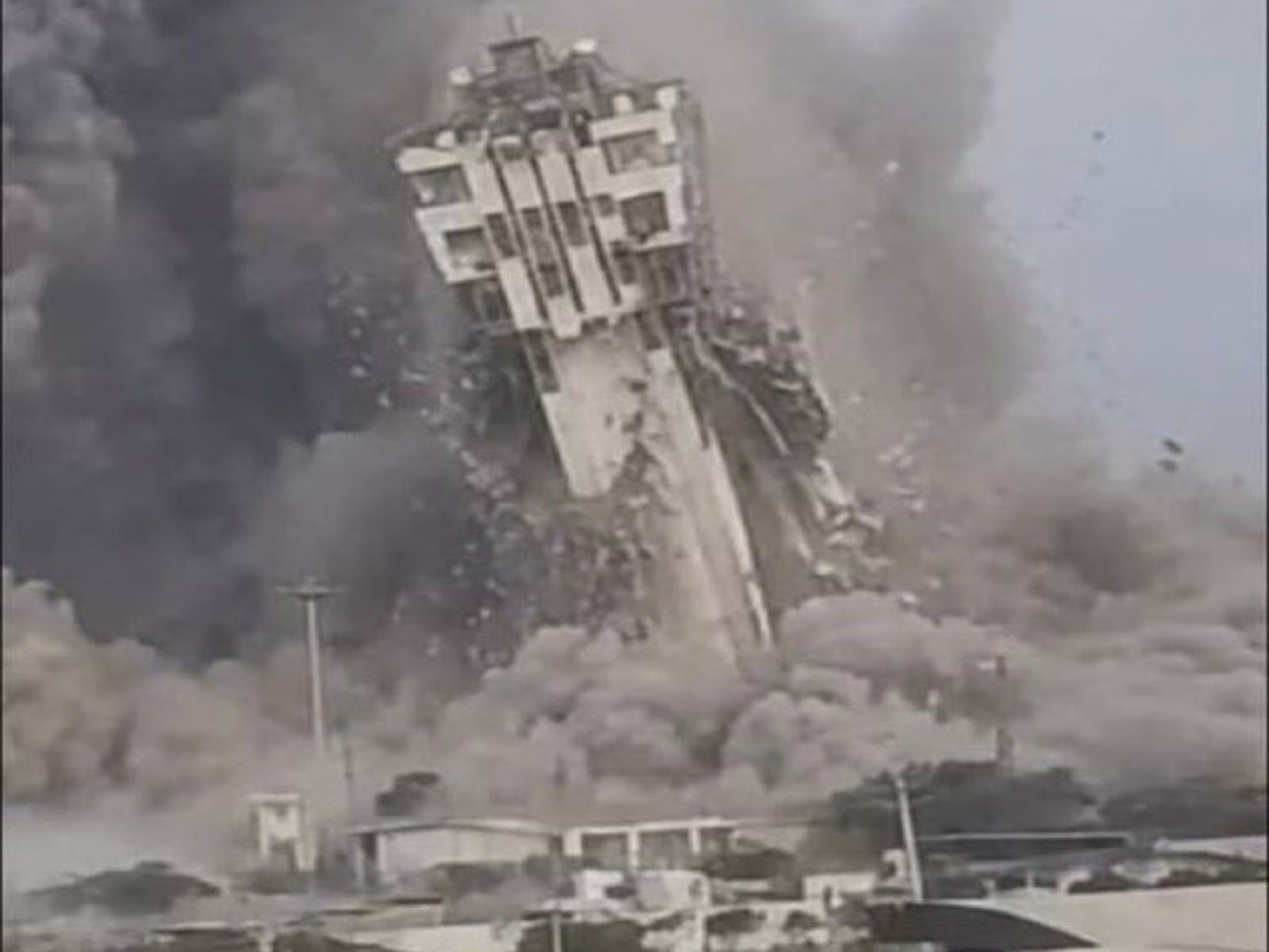 Destroyed surveillance tower at Iran's Shahid Kalantari Port in Chabahar (Photo/X@PeteHegseth)