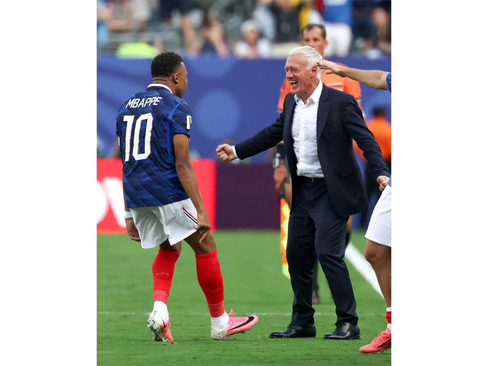Kylian Mbappe (left) and Didier Deschamps (right) (Photo: X/ @KMbappe)
