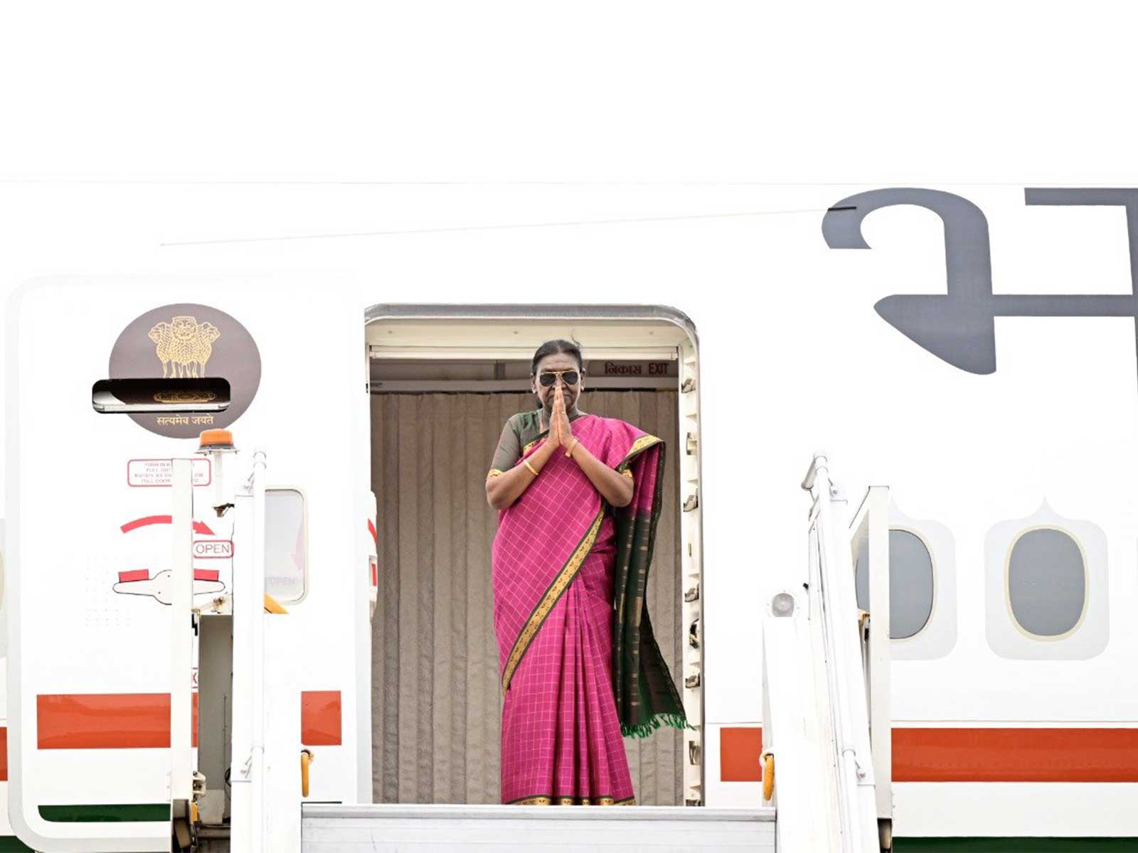 President Droupadi Murmu departs for a three-nation state visit to Moldova, North Macedonia and Romania. (Image Source: Rashtrapati Bhavan)