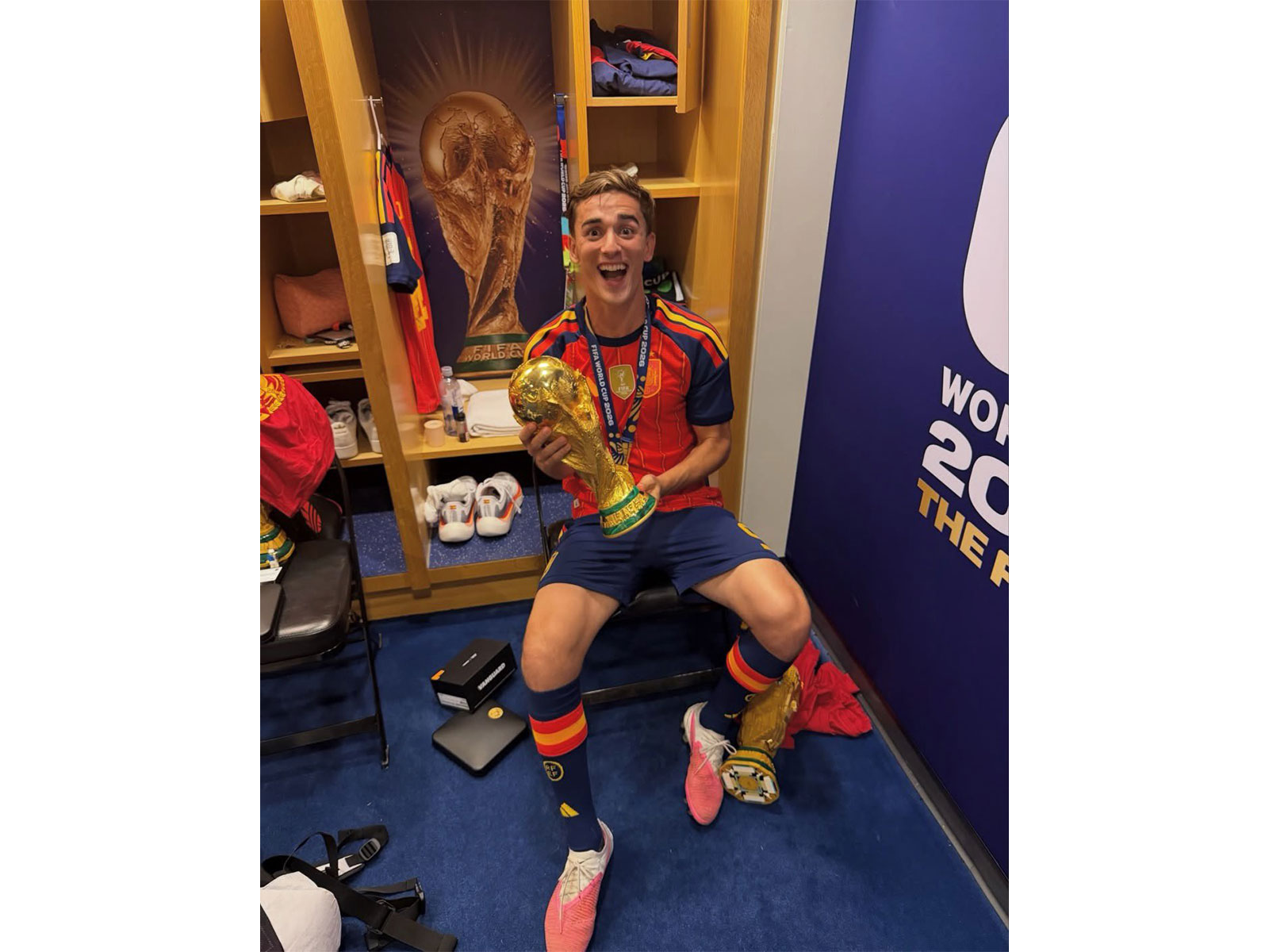 Spain's Gavi with FIFA World Cup 2026 trophy. (Photo: X/ @pablogavi)