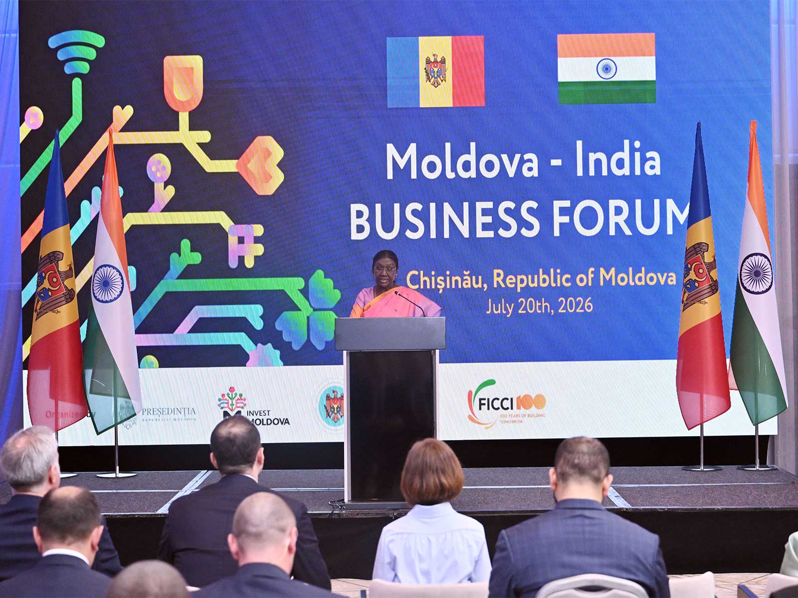 President Murmu addresses India-Moldova Business Forum (Photo/X @rashtrapatibhvn)