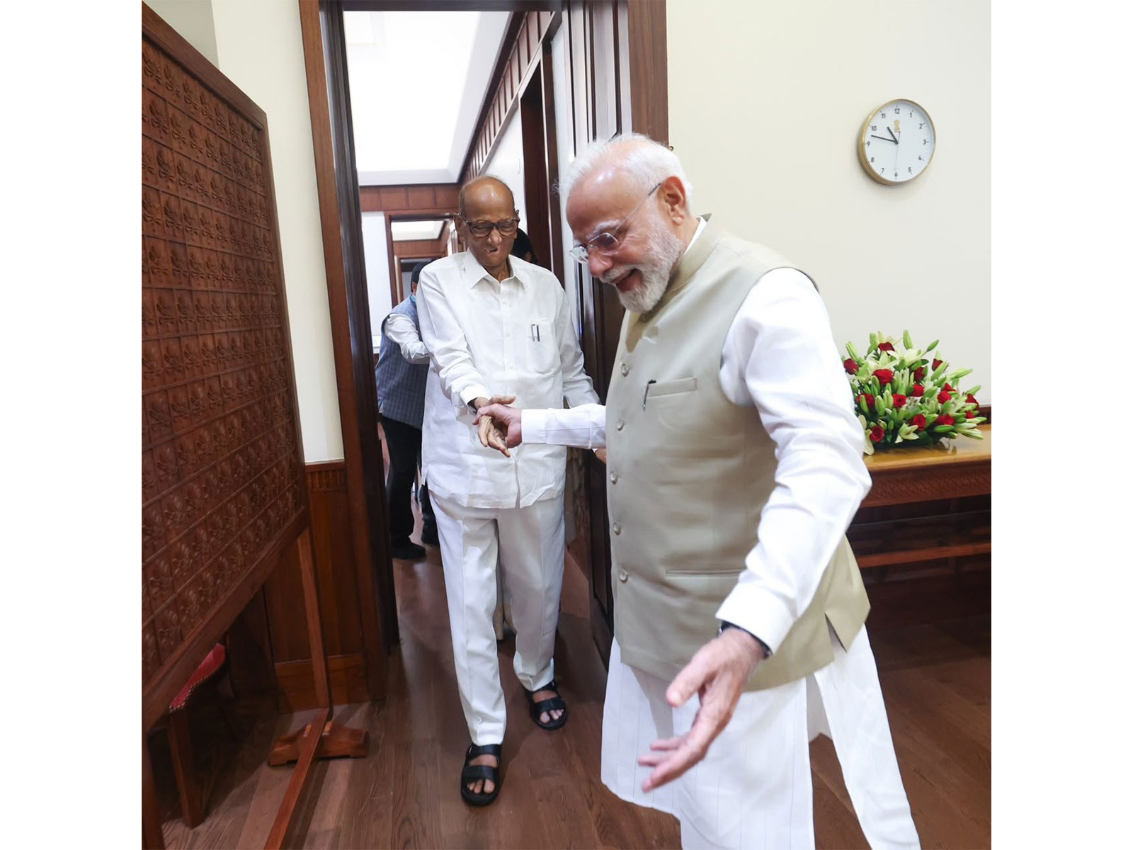 NCP (SCP) chief Sharad Pawar and Prime Minister Narendra Modi (Photo/ANI)