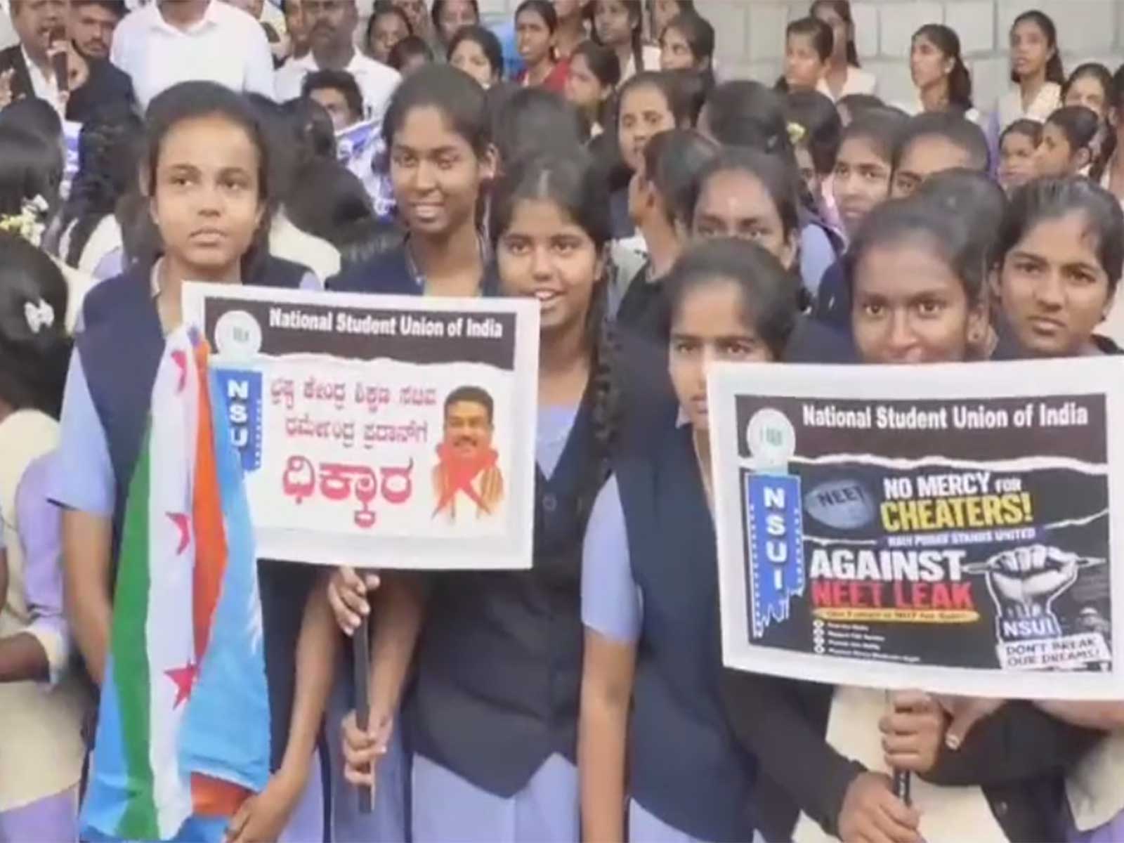 Student protest against NEET paper leak in Karnataka's Mandya (File Photo/ANI)