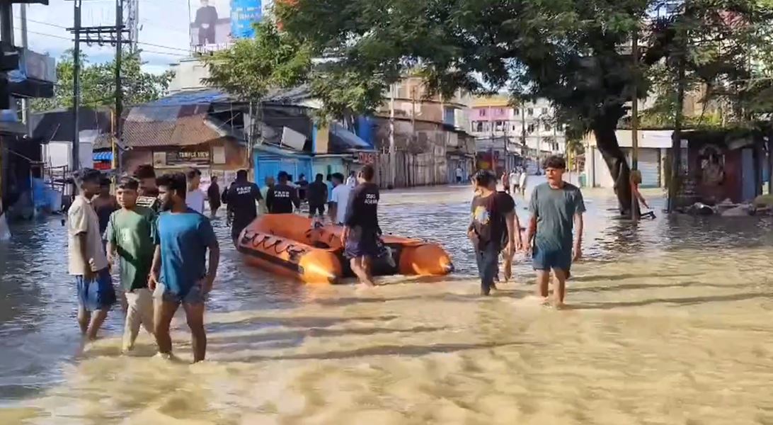 Floodwater enters main market area after rise in river levels (Photo/ANI)