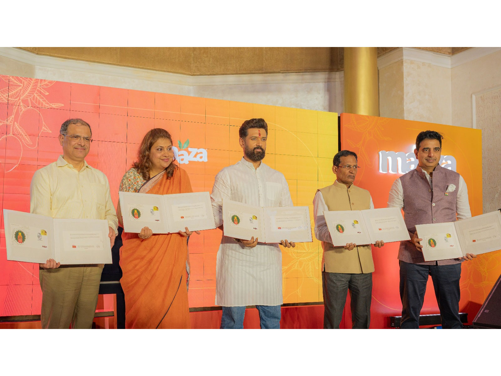 The Special Cover was released by Shri Chirag Paswan, Hon'ble Union Minister of Food Processing Industries, with the Department of Posts, during Maaza's 50 Years Celebration in New Delhi