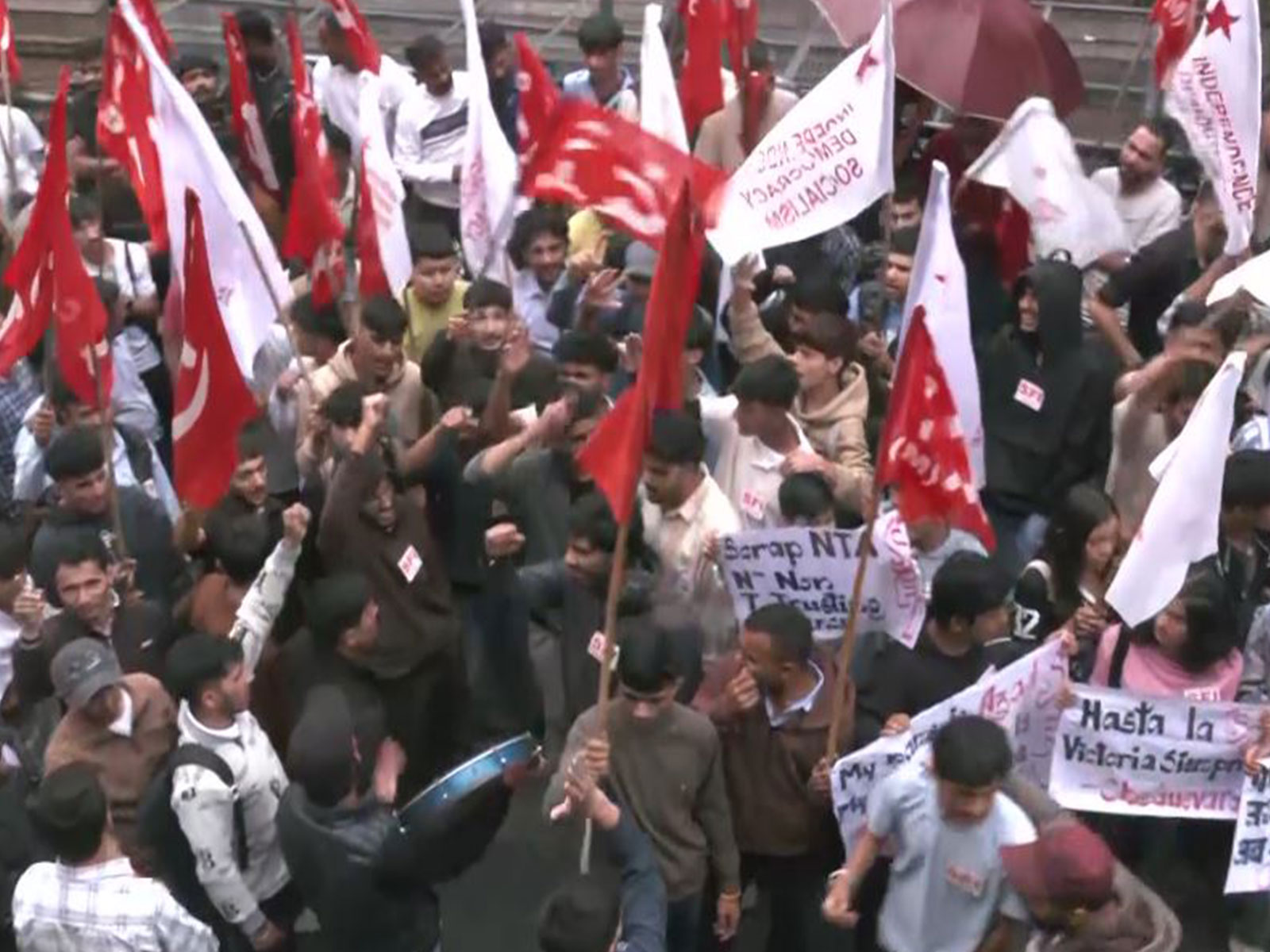Students at CITU-led protest in Shimla over neet paper leak allegations (Photo/ANI)