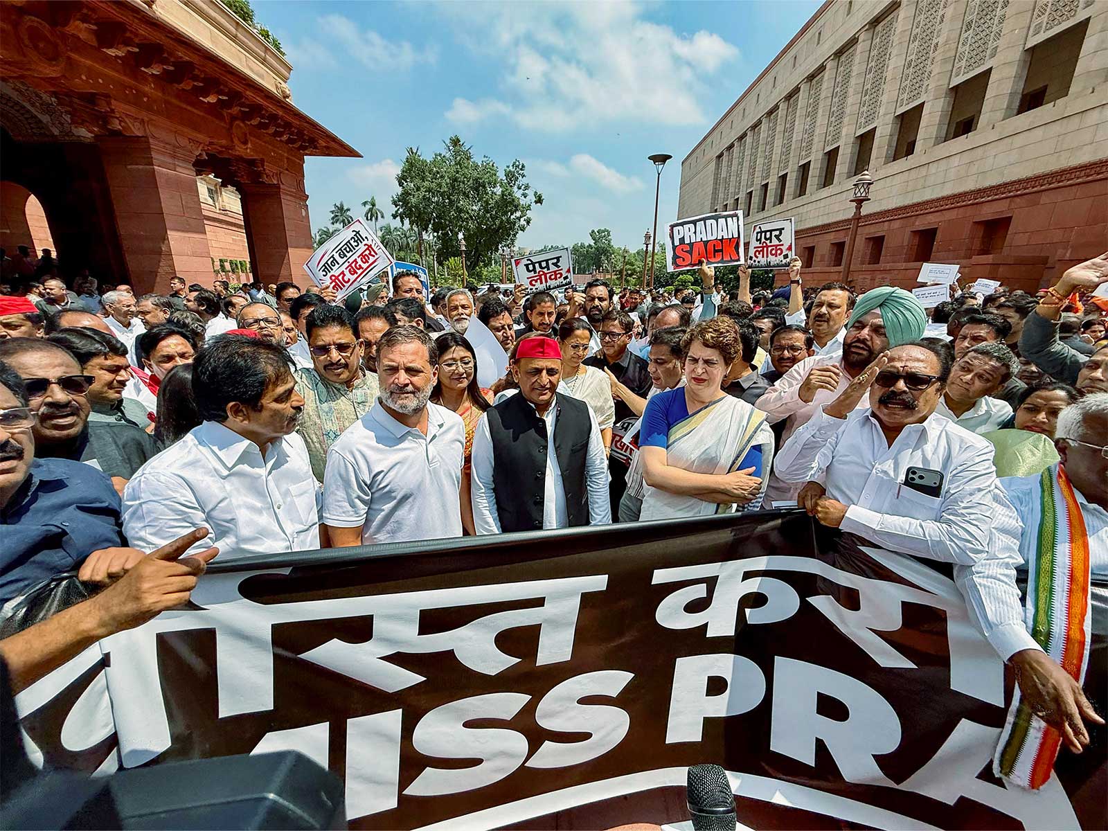 Opposition MPs in an earlier protest during the Monsson Session (File Photo/ANI)