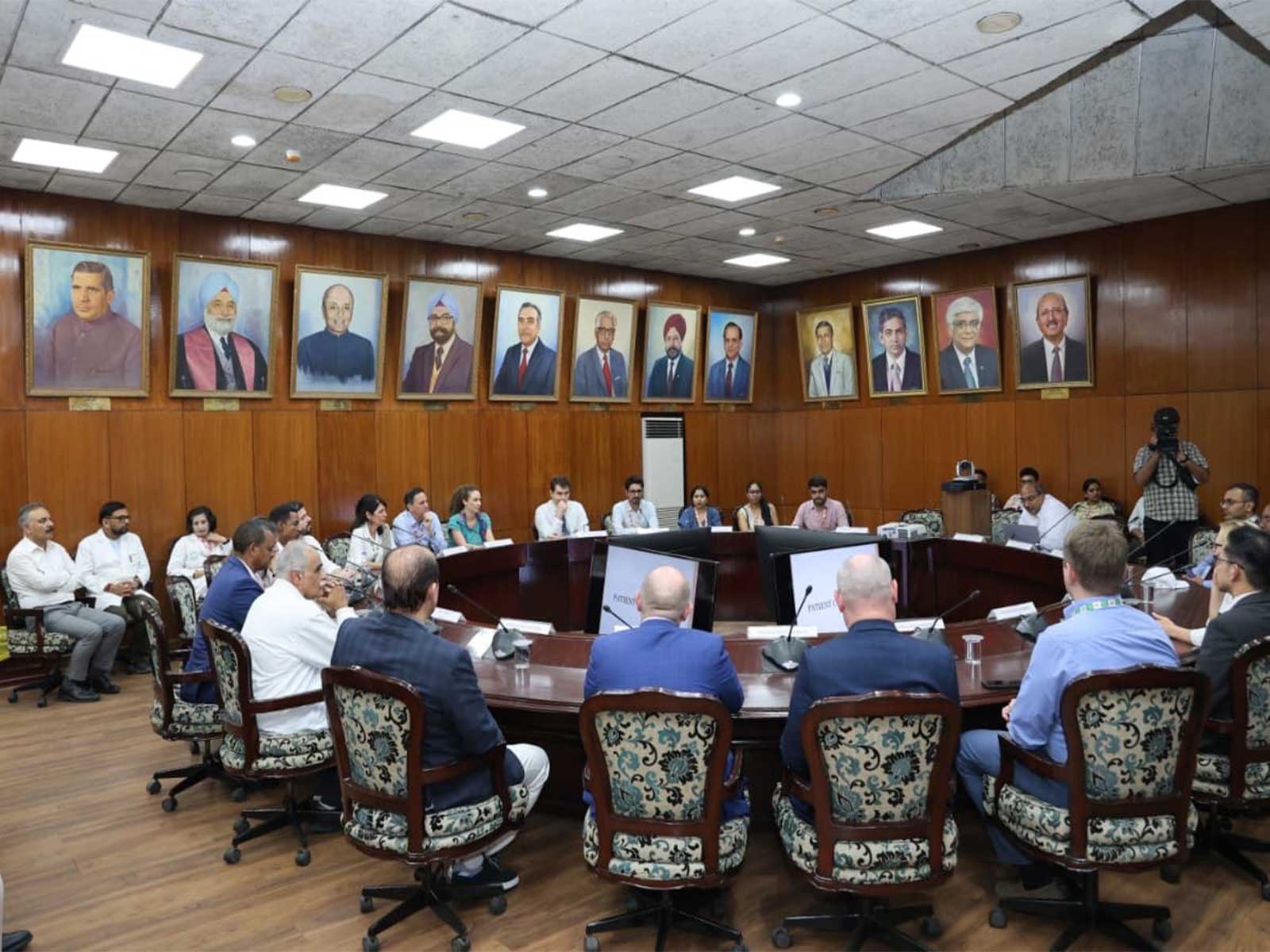 Delegates from BRICS Member States and Official Partner Countries at PGIMER (Photo/X/@MoHFW_INDIA)