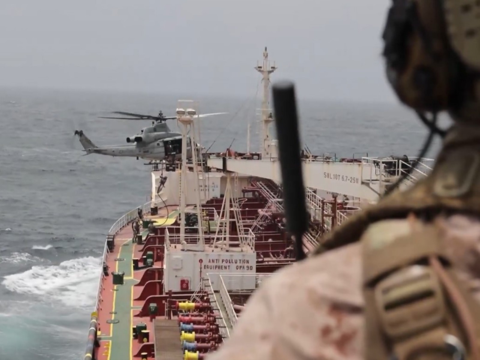US forces complete verification boarding aboard Comoros-flagged M/T Charminar in the Arabian Sea (Photo/X/@CENTCOM)