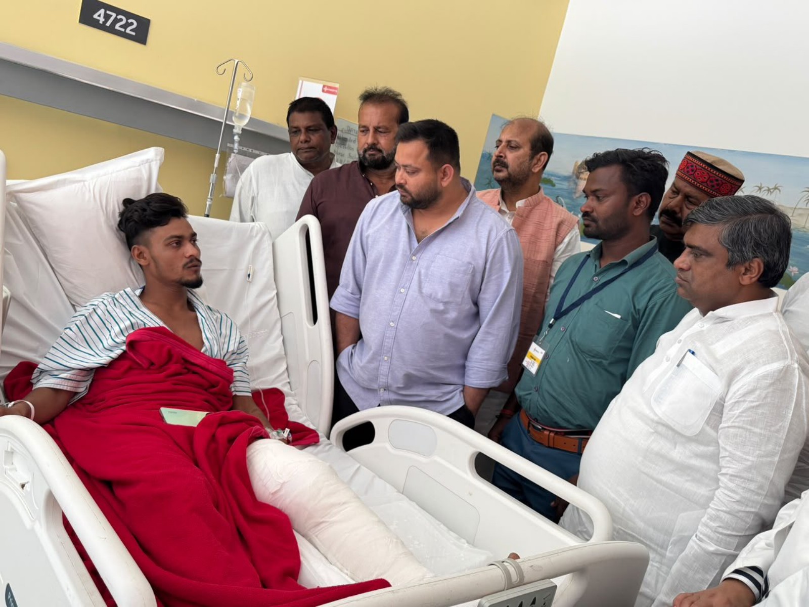 Bihar LoP Tejashwi Yadav meets Siwan's injured protestors (Photo/X/@yadavtejashwi)