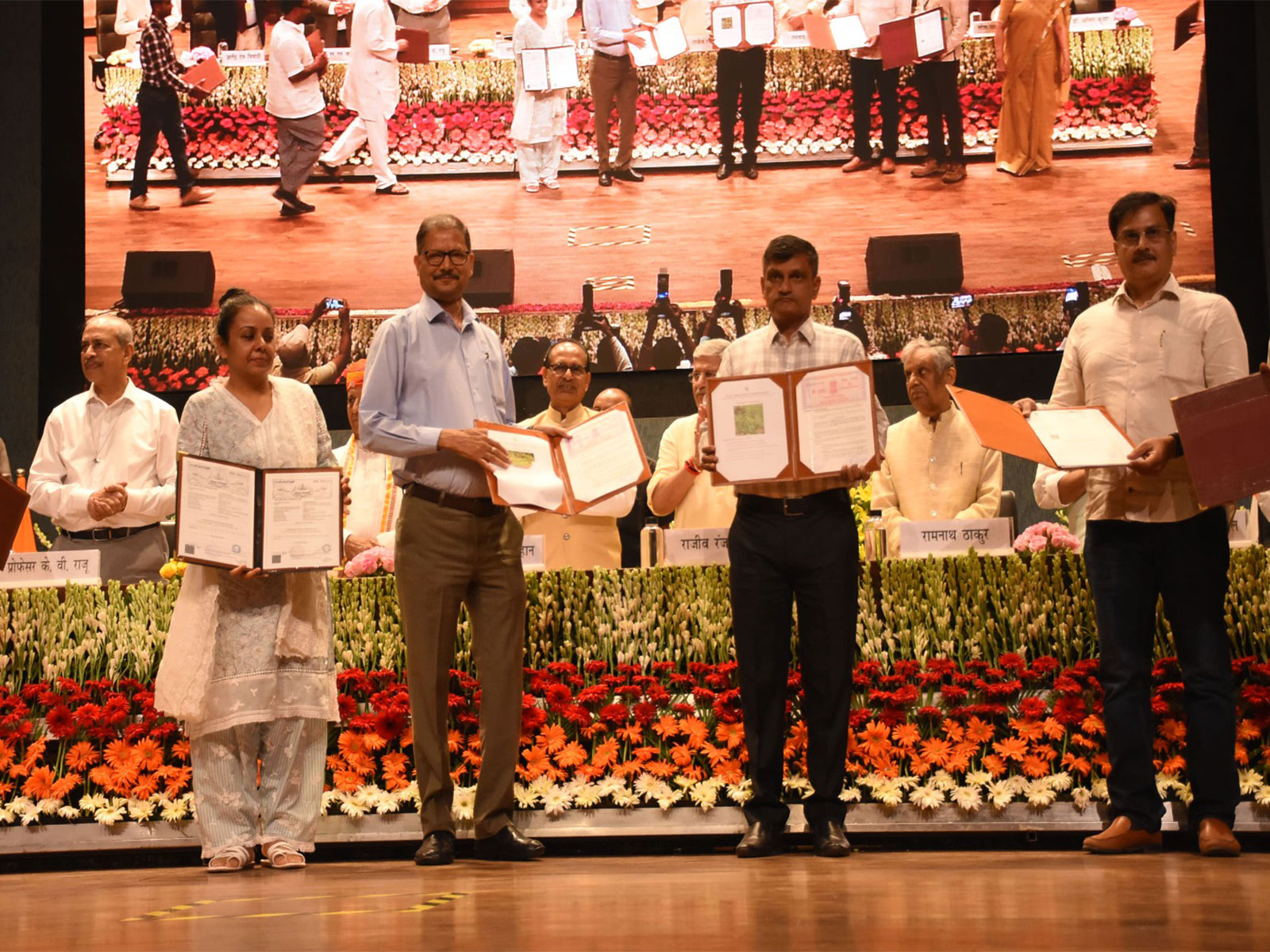 Shriram Farm Solutions inks MoU with ICAR-IIVR (Photo/Press release)