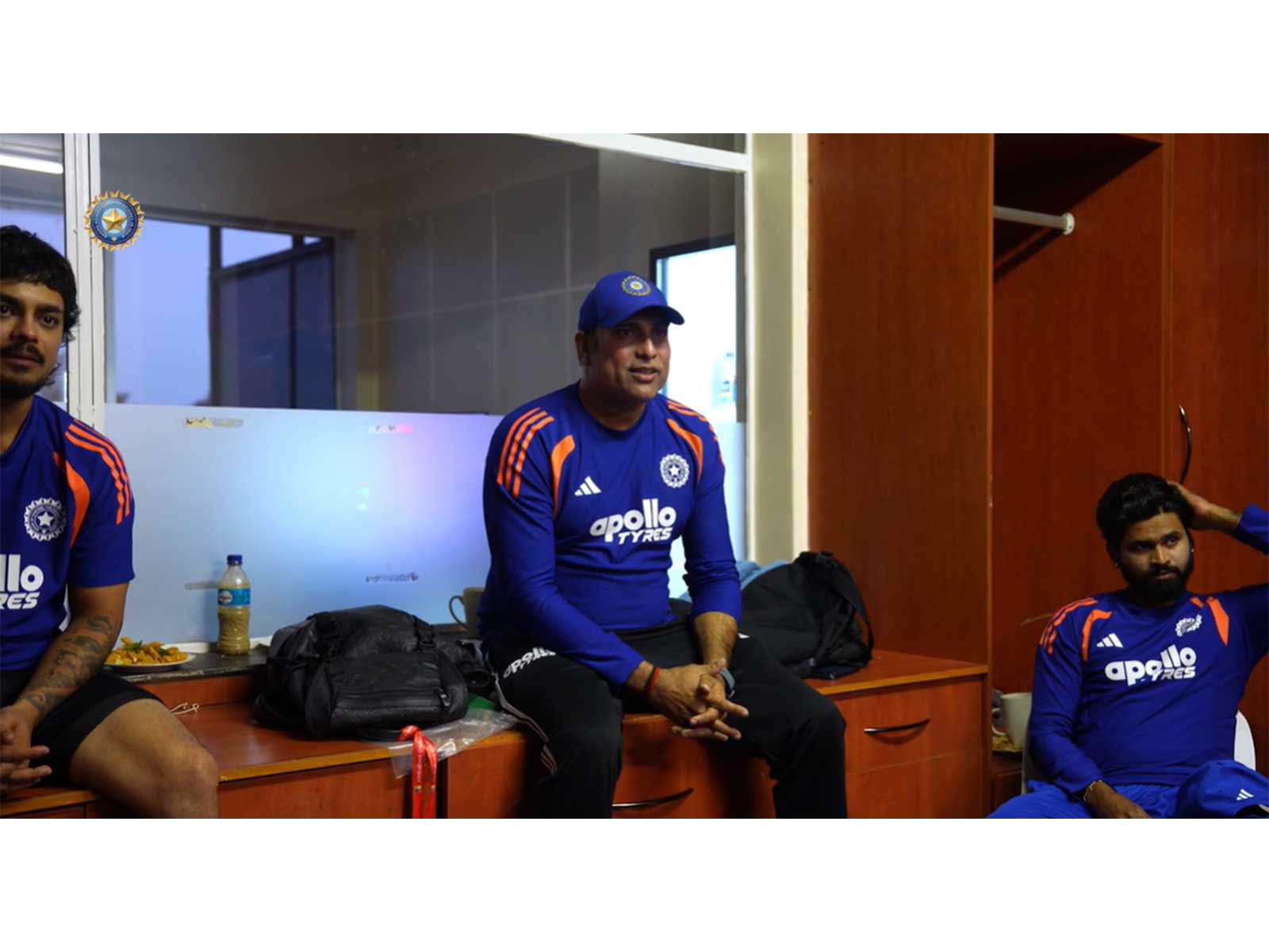 India stand-in head coach VVS Laxman with skipper Shreyas Iyer (right). (Photo: BCCI)