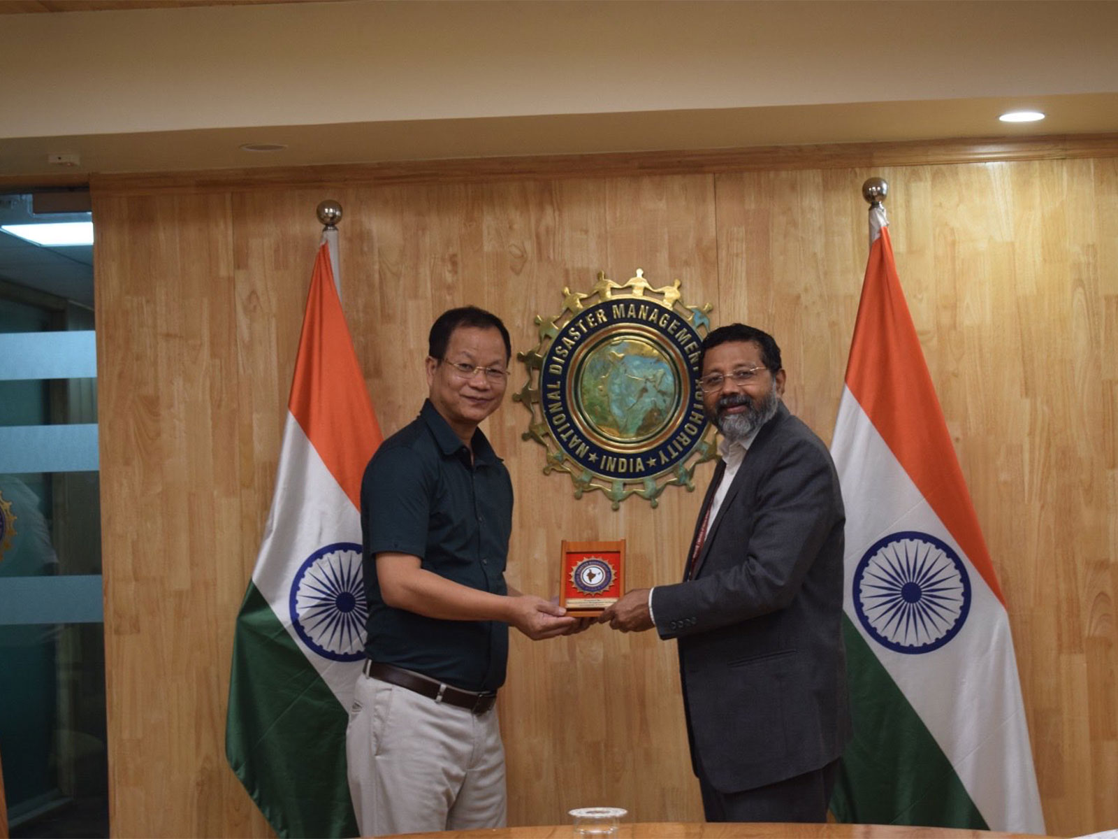 Mizoram minister lalnilawma meets NDMA leadership (Photo/@ndmaindia/X)
