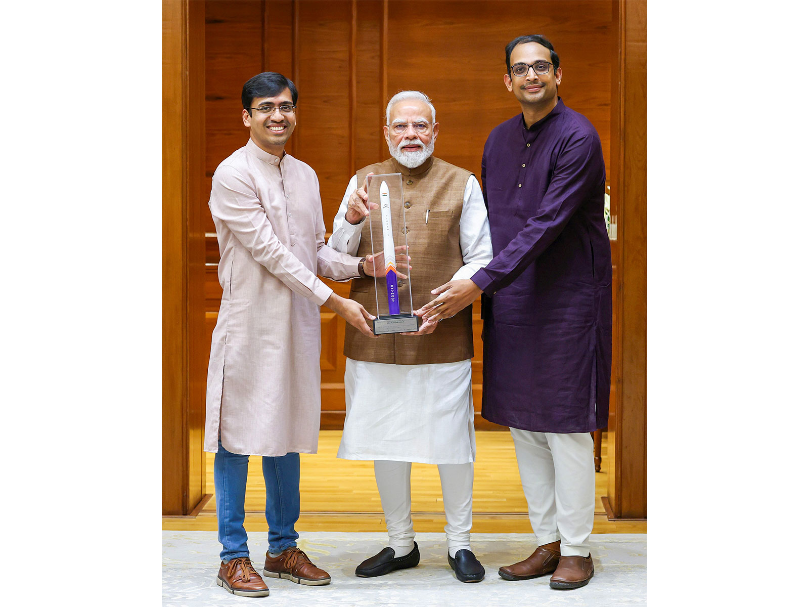 PM Modi interacts with Skyroot Aerospace founders, lauds Vikram-1 mission (Photo/@SkyrootA)