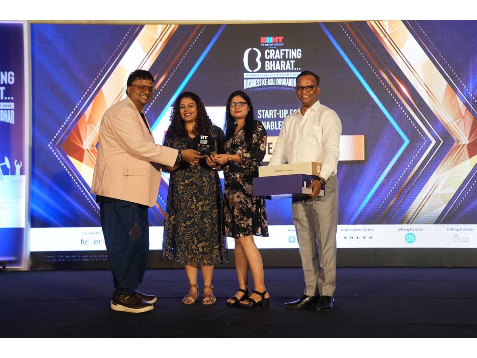 Award presented by Mr. Hrishikesh Kannan- Chief Brand Solutions Officer at HT Media Audio to TiE Mumbai