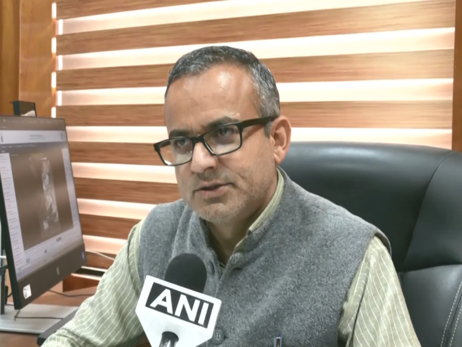 senior scientist at the Shimla Meteorological Centre, Sandeep Kumar Sharma (Photo/ANI)