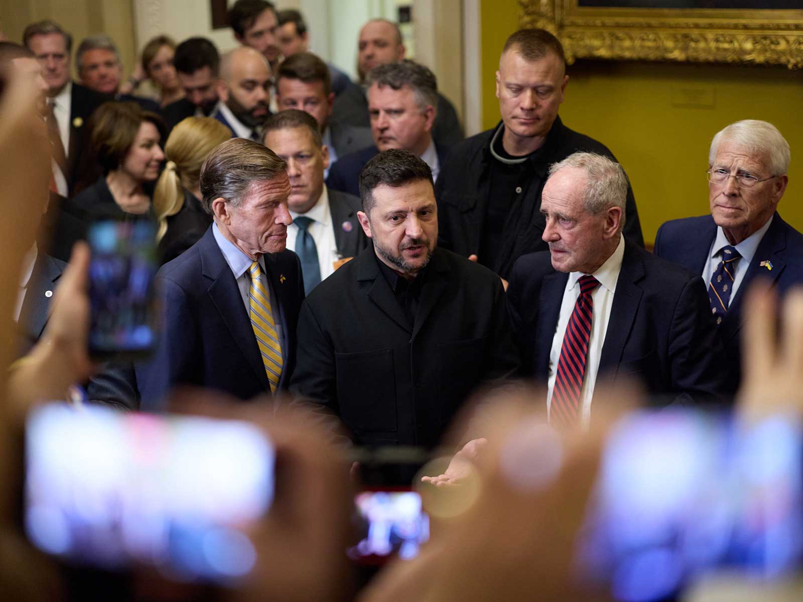 Zelenskyy's meeting with representatives of both US parties in the Senate (Photo/X/@ZelenskyyUa)