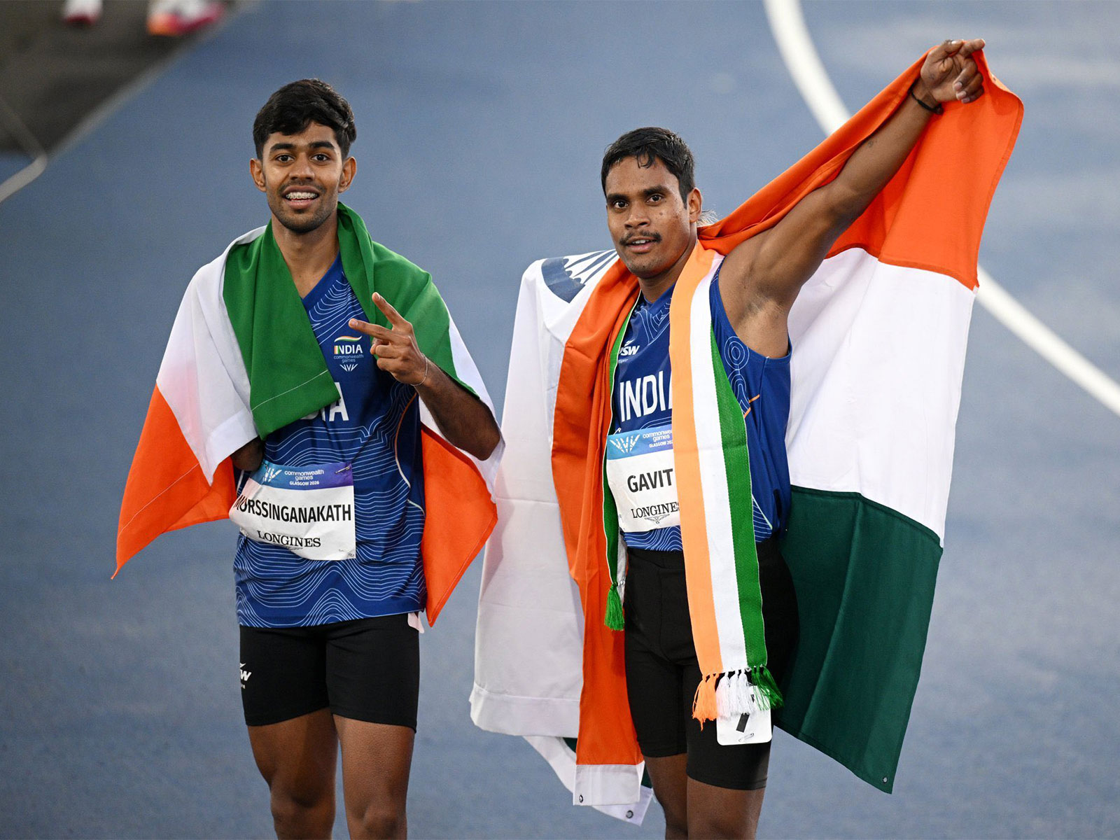 Indian athletes Mohammed Basil Morssinganakth (L) and Dilip Mahadu Gavit (R). (Photo: X/@VPIndia)