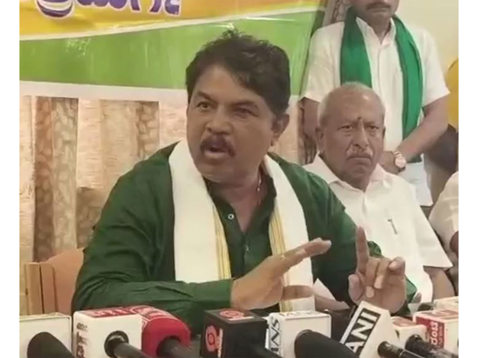 Leader of Opposition in the Karnataka Assembly R Ashoka (Photo/ANI)