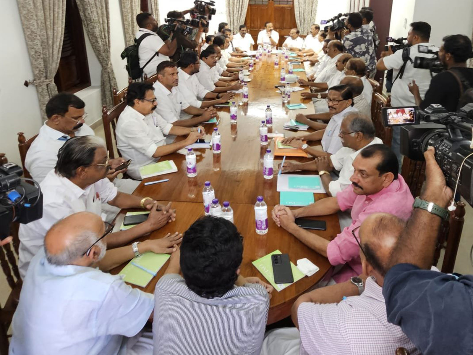 UDF alliance meeting at Cliff House in Thiruvananthapuram (Photo/X/@vdsatheesan)