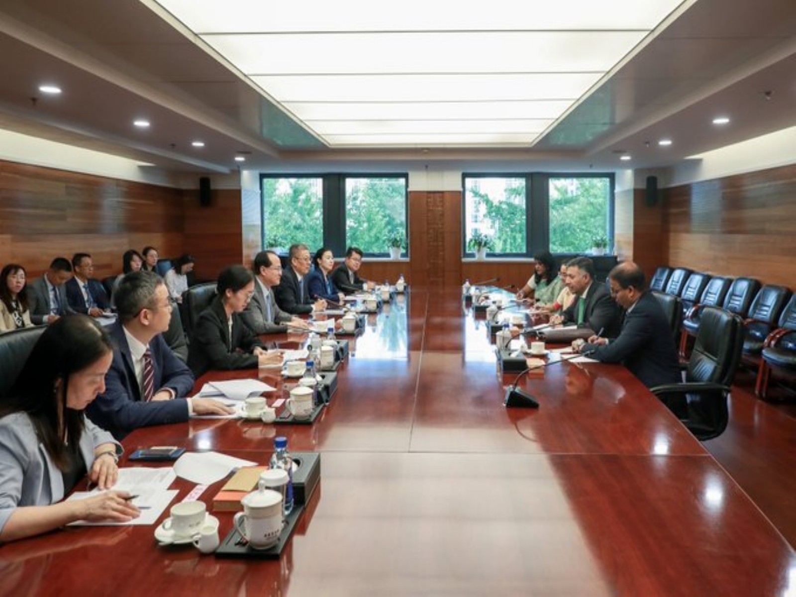 Indian Ambassador to China Vikram Doraiswami meets Yan Dong, Vice Minister and Member of the Communist Party of China Leadership Group of the Ministry of Commerce, in Beijing. (Photo: X/@EOIBeijing)