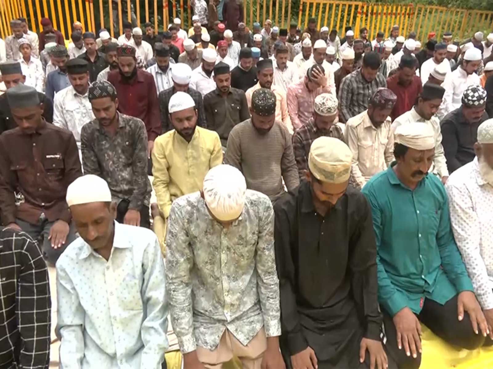 Muslim community offers Friday prayers (Photo/ANI) 