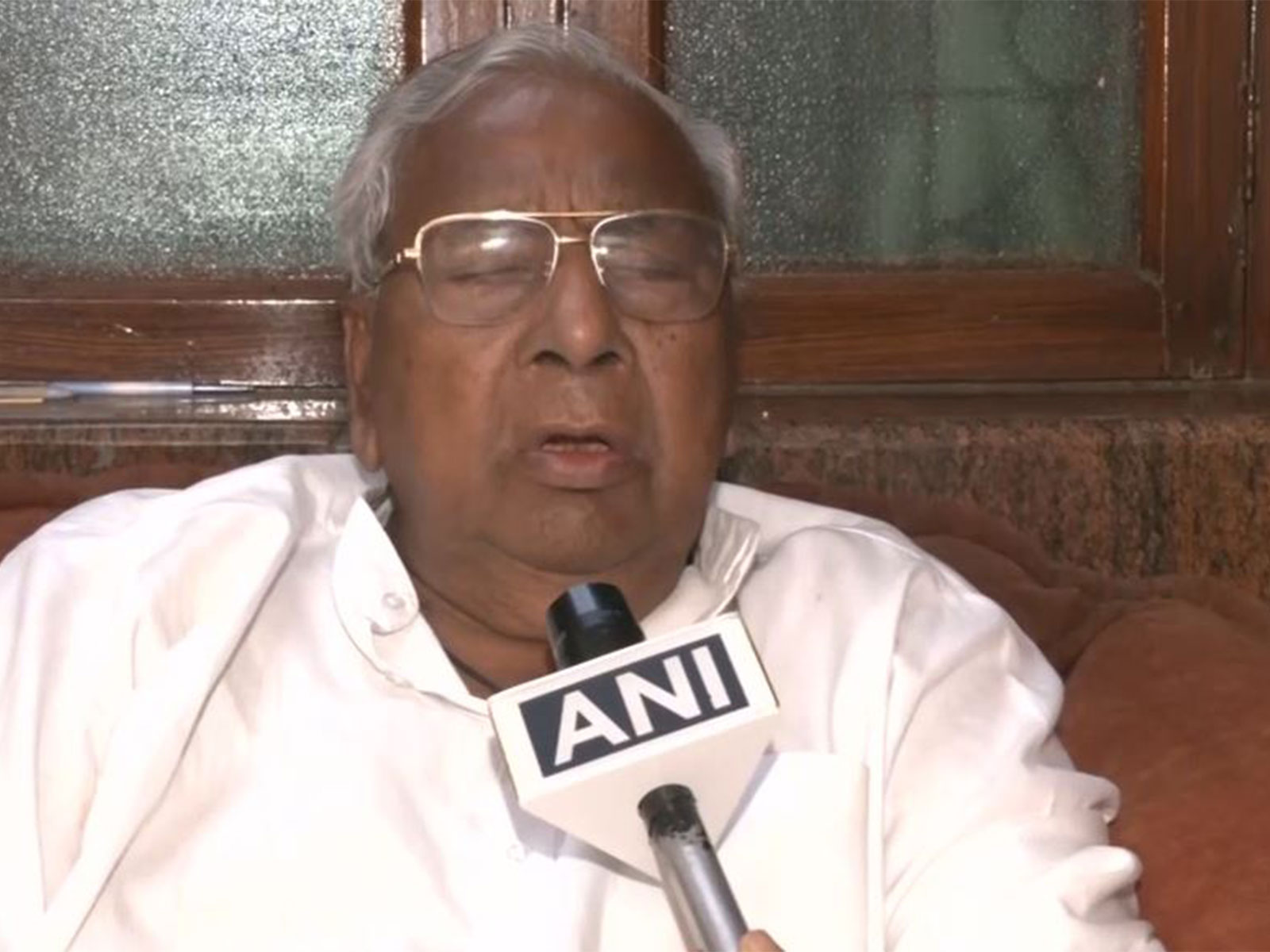 Senior Congress leader V. Hanumantha Rao (Photo/ANI)