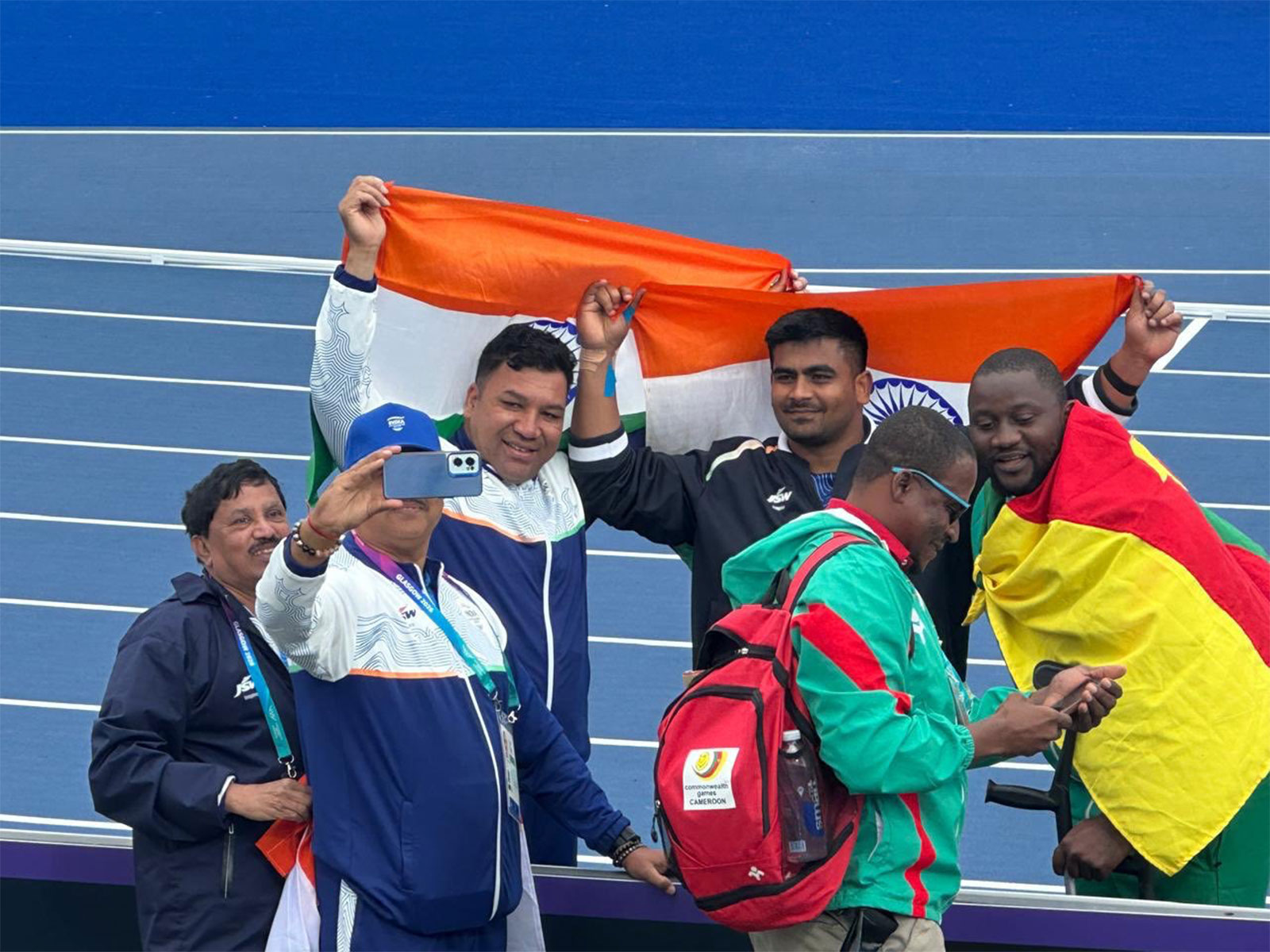 Soman Rana (L) with Shubham Juyal in CWG 2026. (Photo: X/ @rajnathsingh)