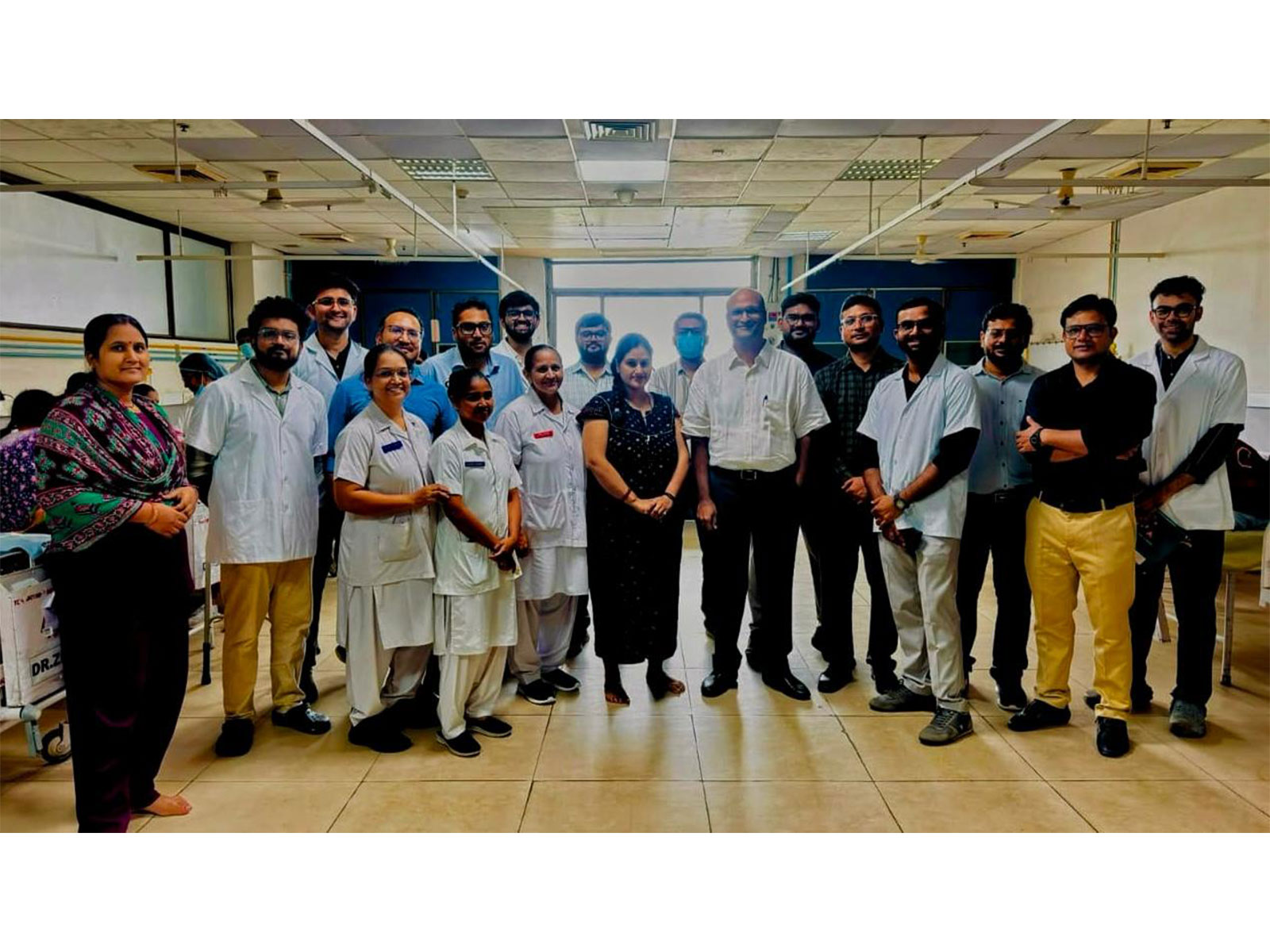 Ahmedabad Civil Hospital successfully performs total hip replacement on woman (Photo/Release)