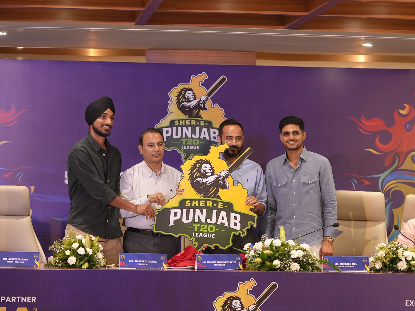 Arshdeep Singh (L) and Shubman Gill with PCA officials at the launch of Sher-e-Punjab League announcement. (Photo: PCA)