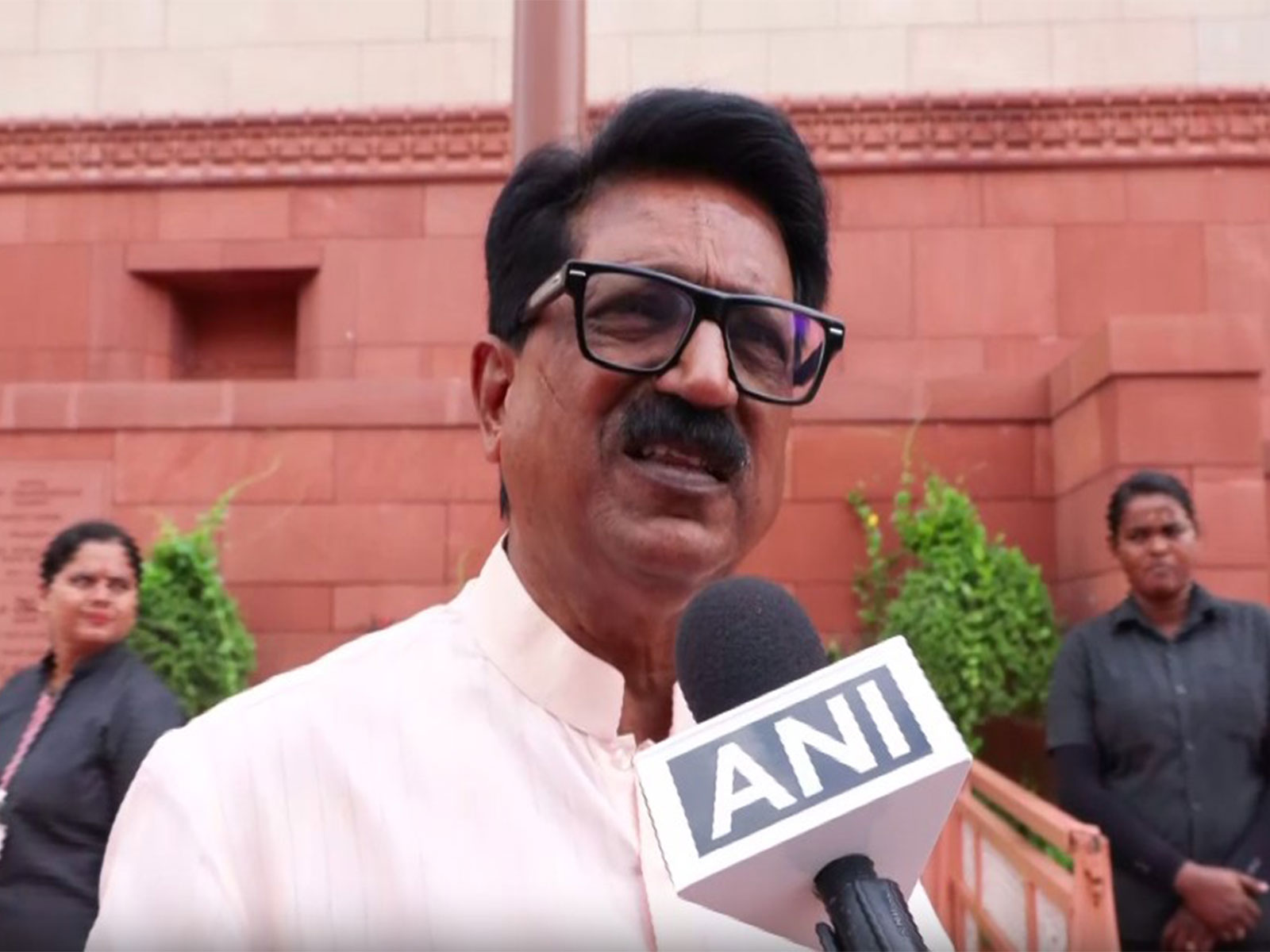 Shiv Sena (UBT) MP Arvind Sawant (Photo/ANI)