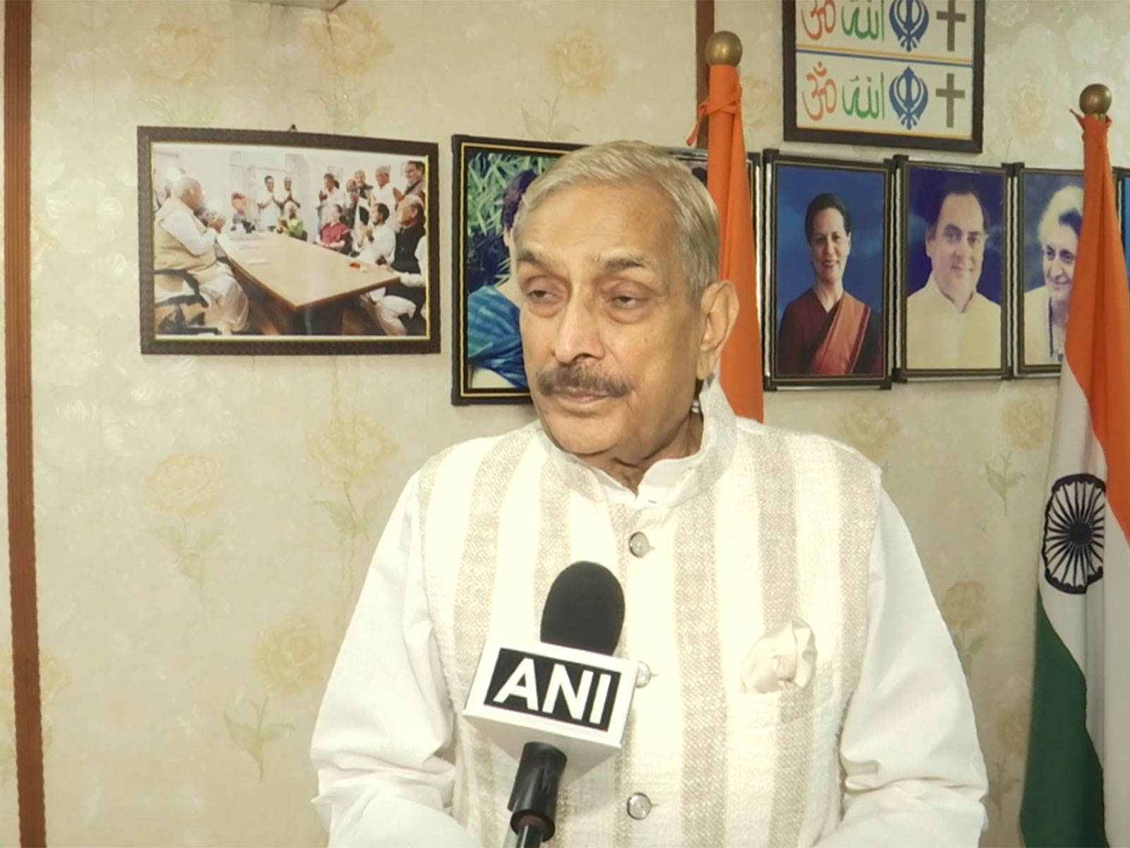 Senior Congress MP Pramod Tiwari (Photo/ANI)