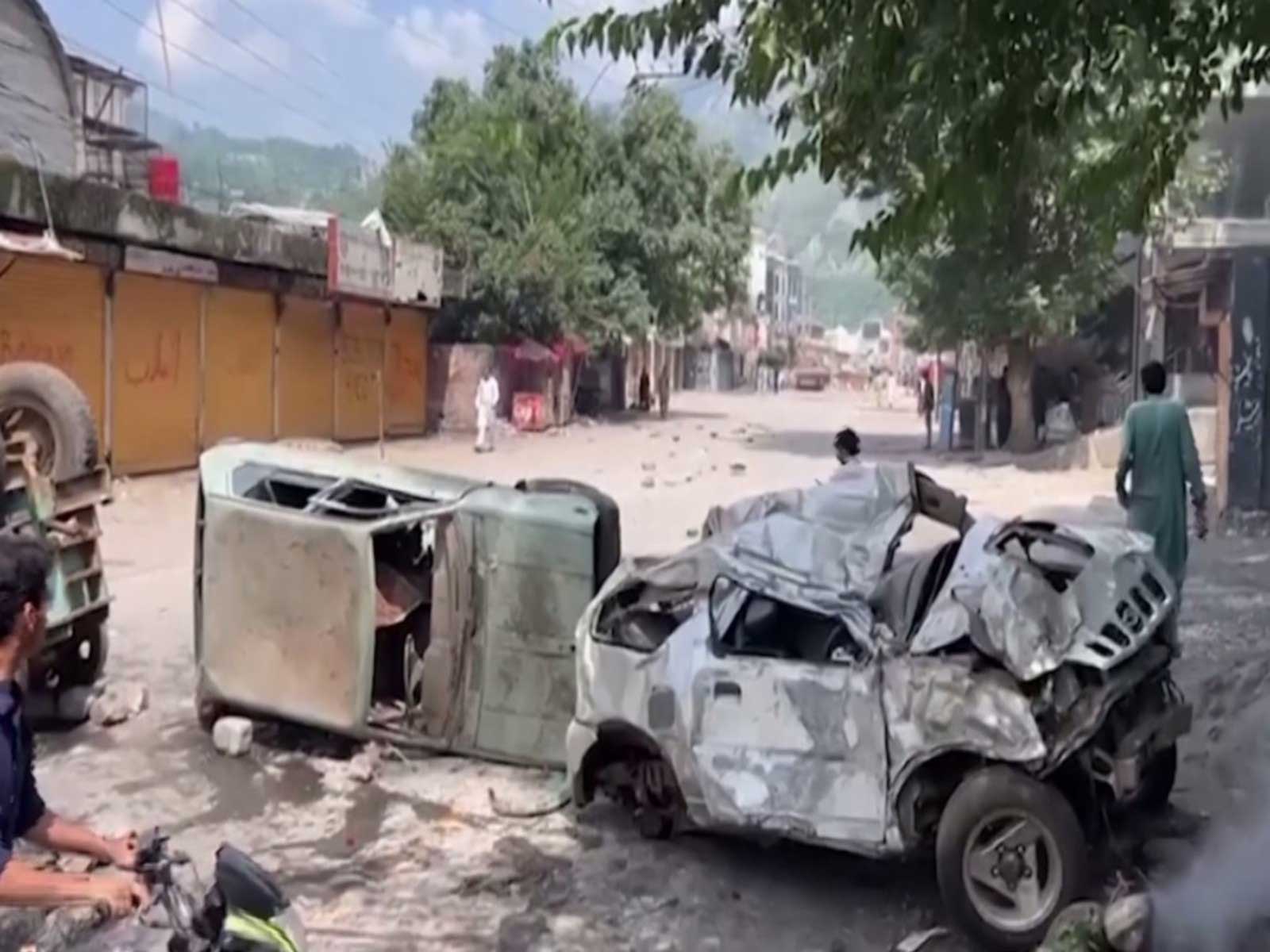 Aftermath of volence in PoJK's Muzaffarabad as tensions continue (Photo/Reuters)