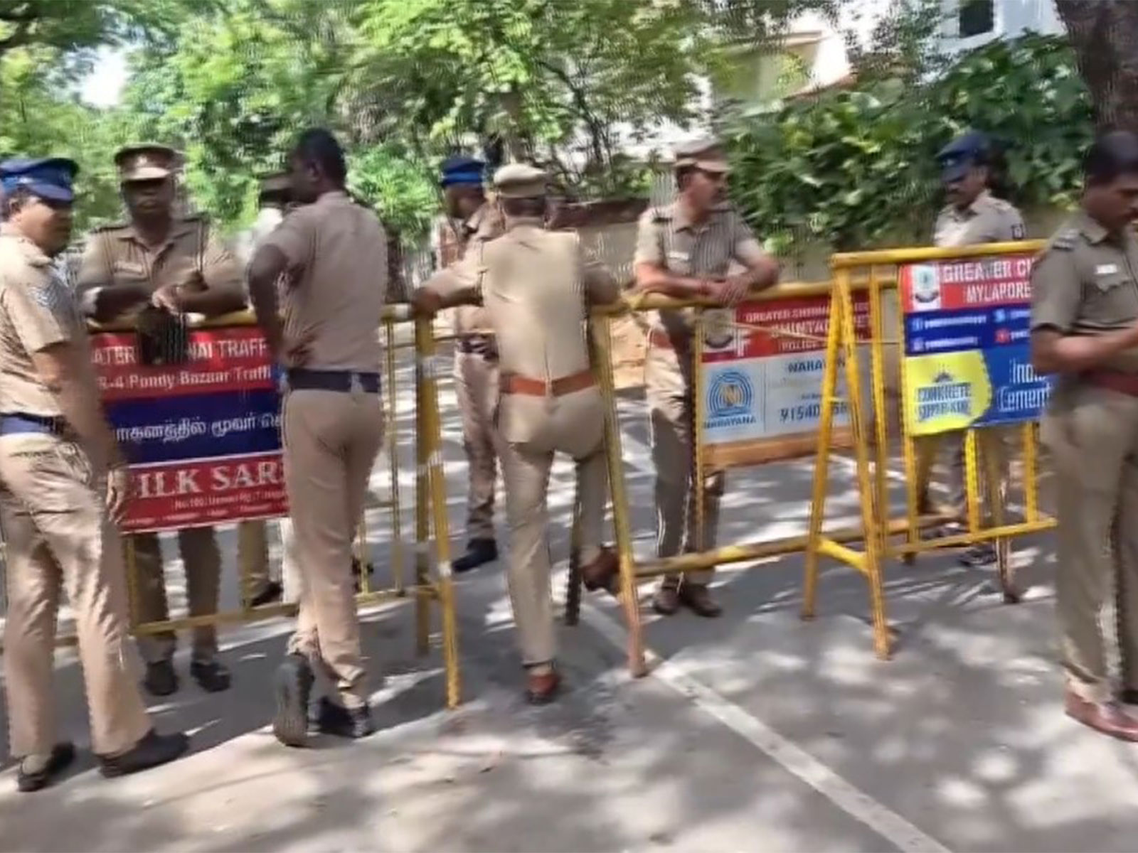 Visuals from outside the residence of Tamil Nadu Leader of Opposition Udhayanidhi Stalin (Photo/ANI)