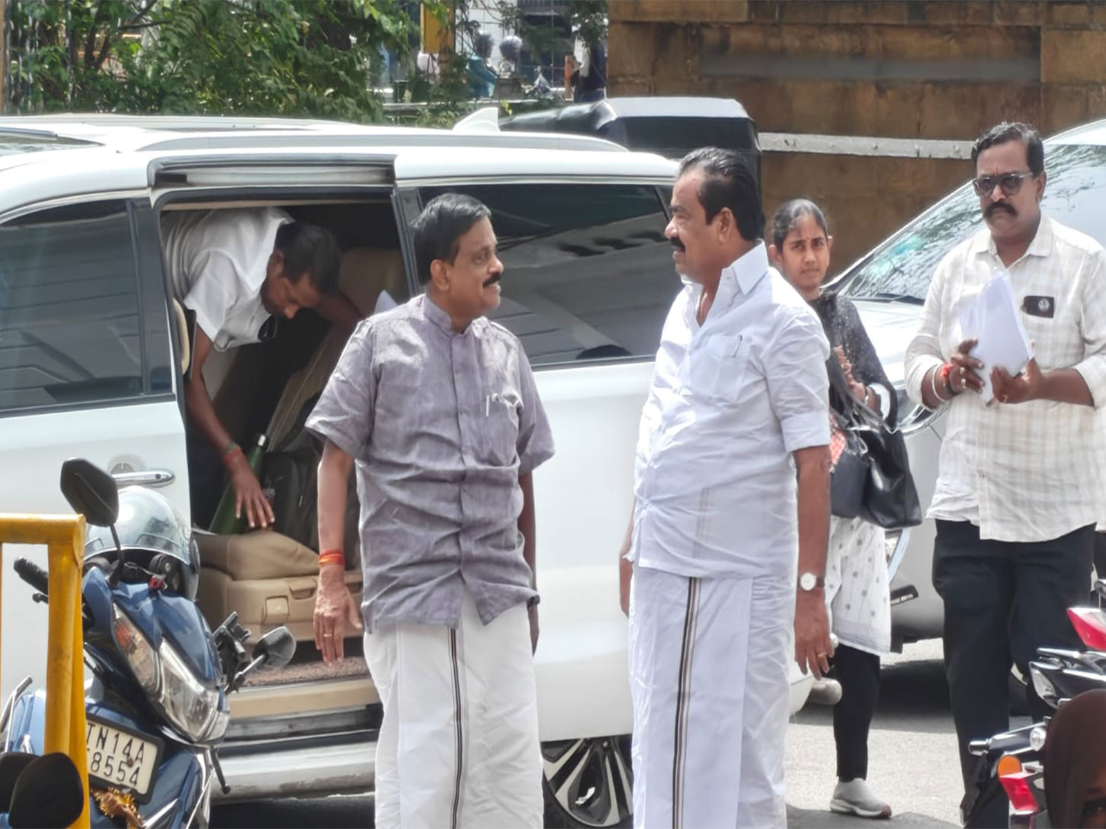 Four former AIADMK MLAs to appear before Assembly Speaker today (Photo/ANI)