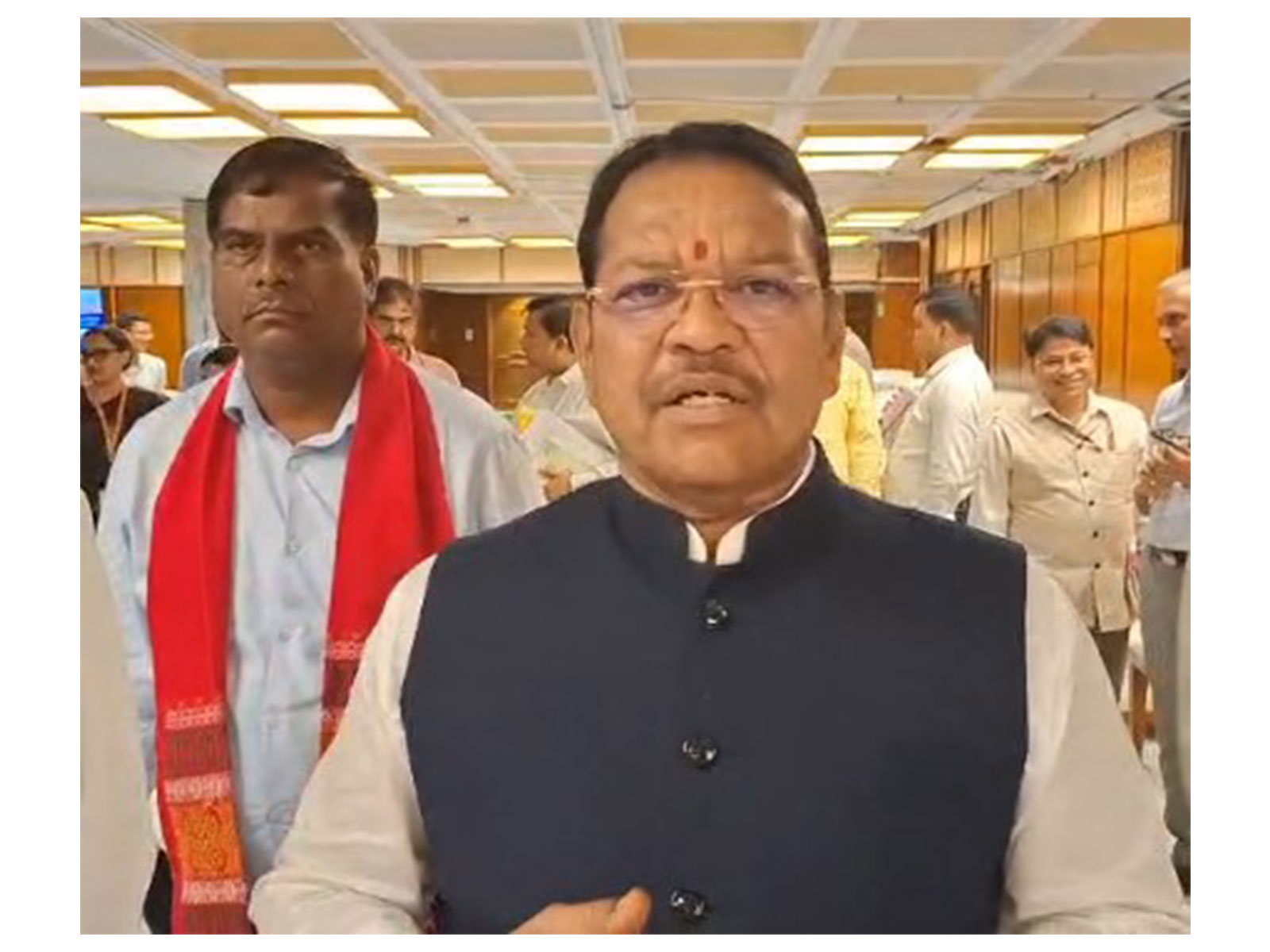 Chairperson of the Parliamentary Standing Committee on Energy, Shrirang Appa Chandu Barne (Photo/ANI)
