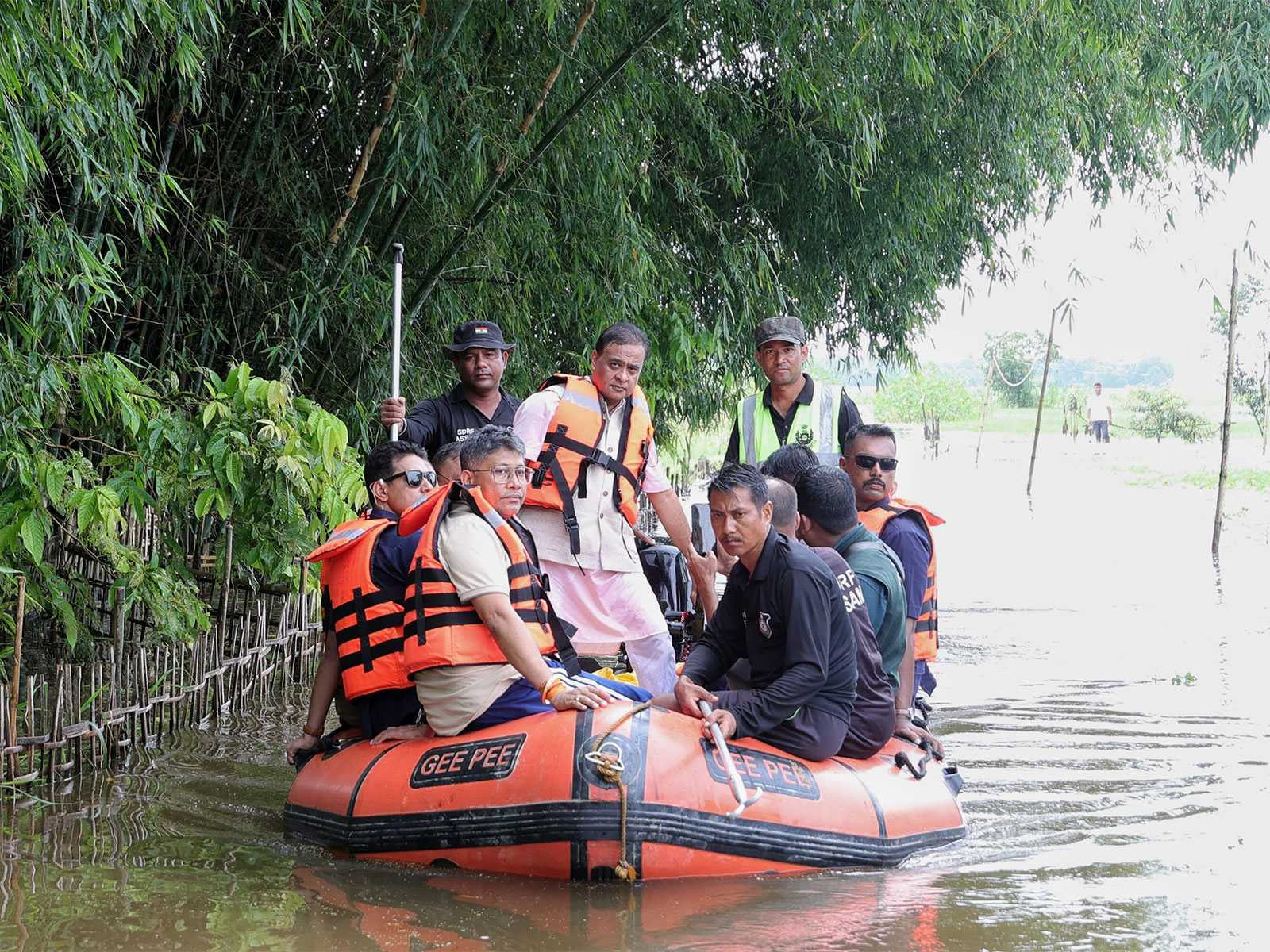 Assam CM Himanta Biswa Sarma visits flood affected area (File Photo:X@himantabiswa)