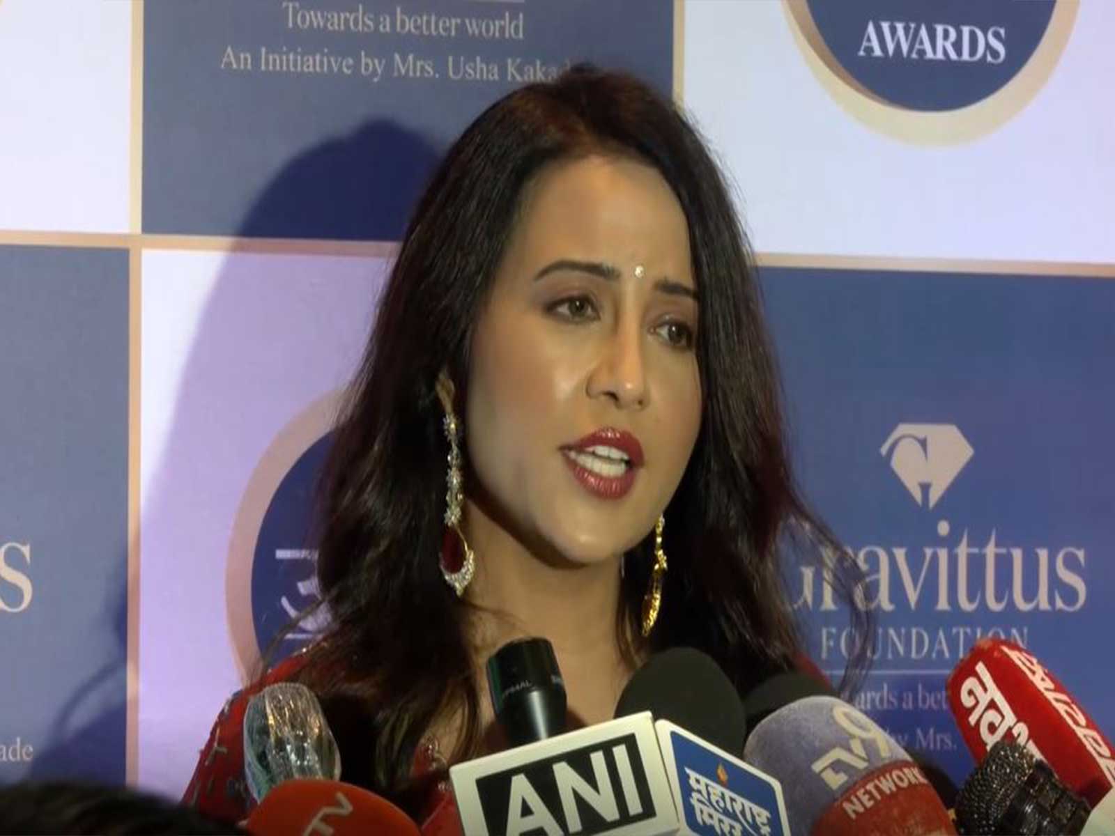 Wife of Chief Minister Devendra Fadnavis and social worker Amruta Fadnavis (Photo/ANI)