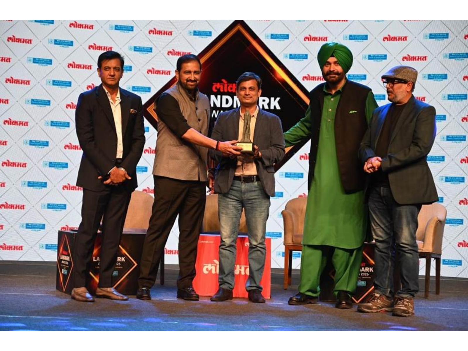 Pune Builder and Developer Yogesh Ambadas Deshpande of Deshpande Landmark Receives the Prestigious Landmark Award 2026