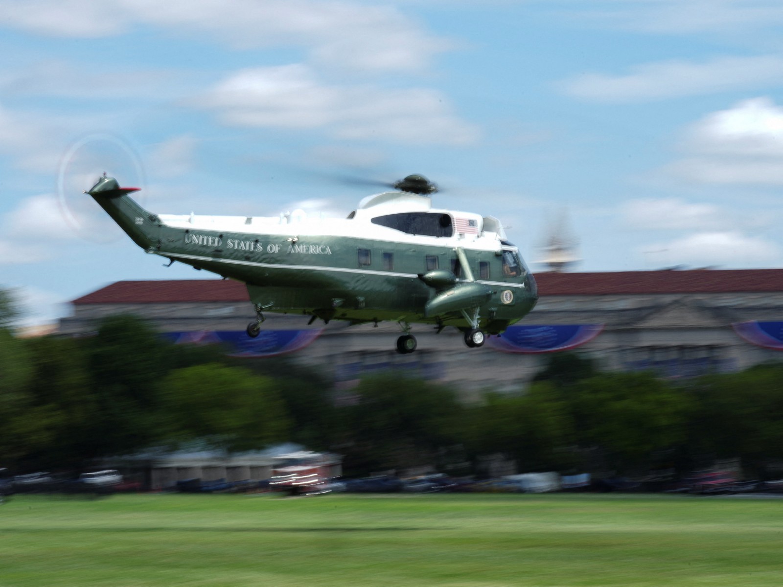 Marine One, carrying US President Donald Trump, departs from the White House in Washington, DC, US. (Photo/Reuters)